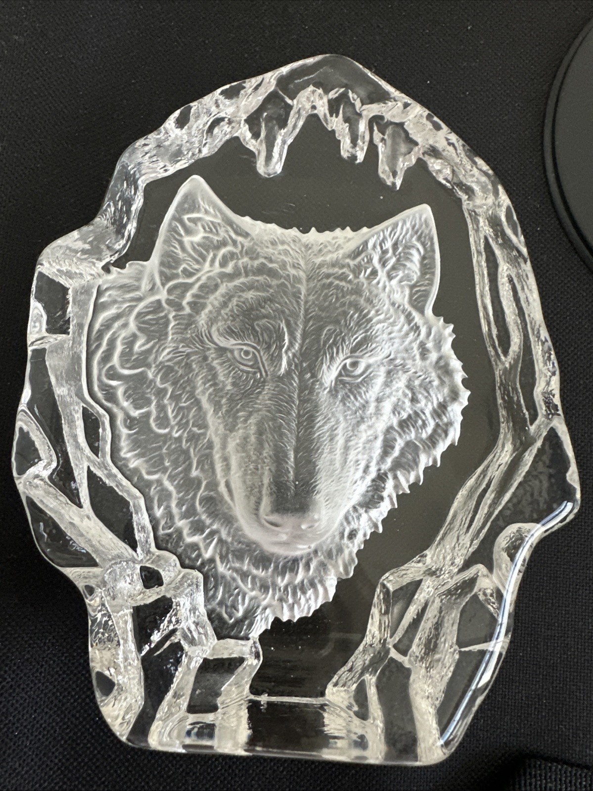 Vintage Clear Glass Crystal Etched Wolf Sculpture Paperweight Art Piece 6.5\