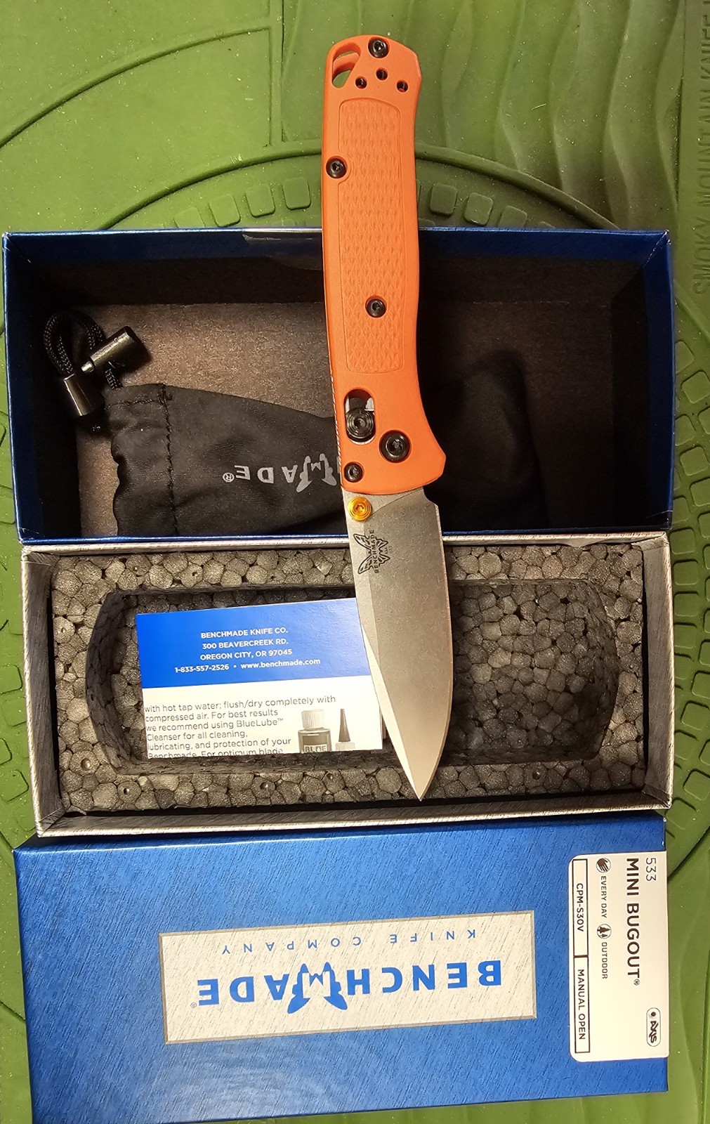 Benchmade 533 Mini Bugout CPM S30V USA Authentic Folding Knife Benchmade 533 Mini Bugout CPM S30V USA Authentic Folding Knife