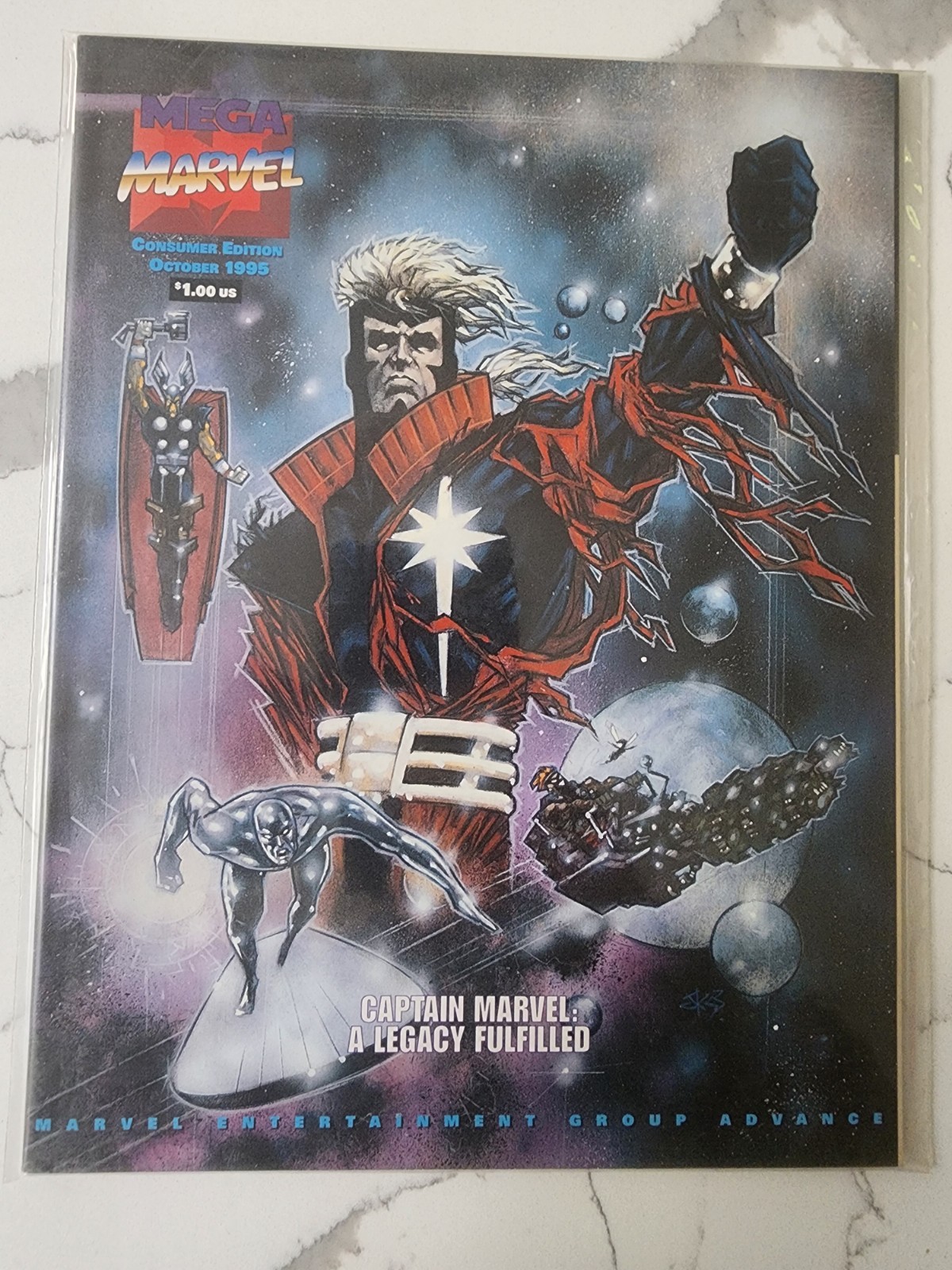 MEGA MARVEL CONSUMER EDITION CATALOG OCTOBER 1995 VF MEGA MARVEL CONSUMER EDITION CATALOG OCTOBER 1995 VF