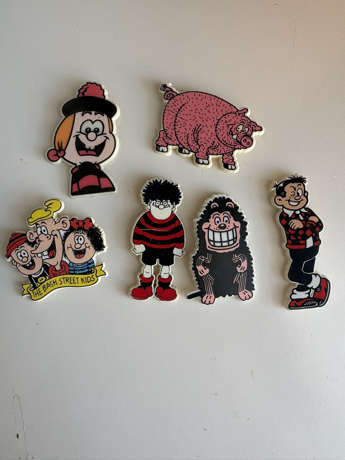 Vintage 1980s Beano Badges Job Lot - Dennis Gnasher Minnie Bash Street Kids Vintage 1980s Beano Badges Job Lot - Dennis Gnasher Minnie Bash Street Kids