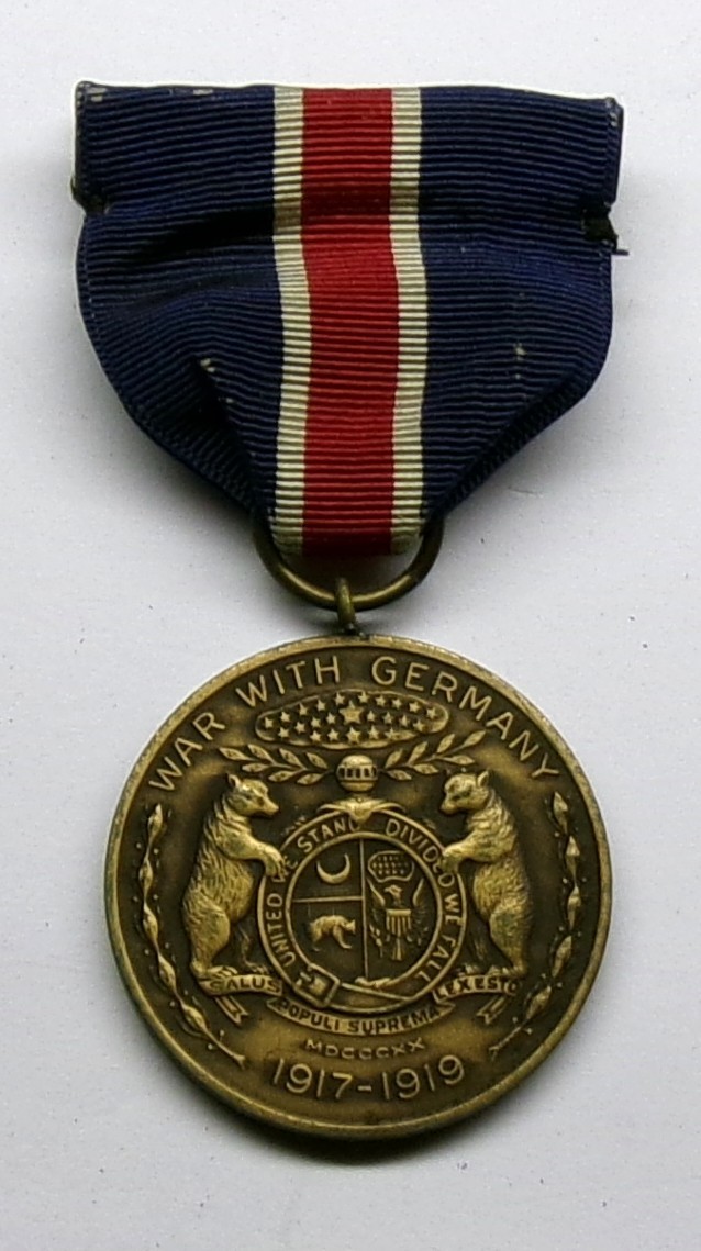 VINTAGE 1917-1919 WW I Missouri National Guard for Service Victory Medal VINTAGE 1917-1919 WW I Missouri National Guard for Service Victory Medal