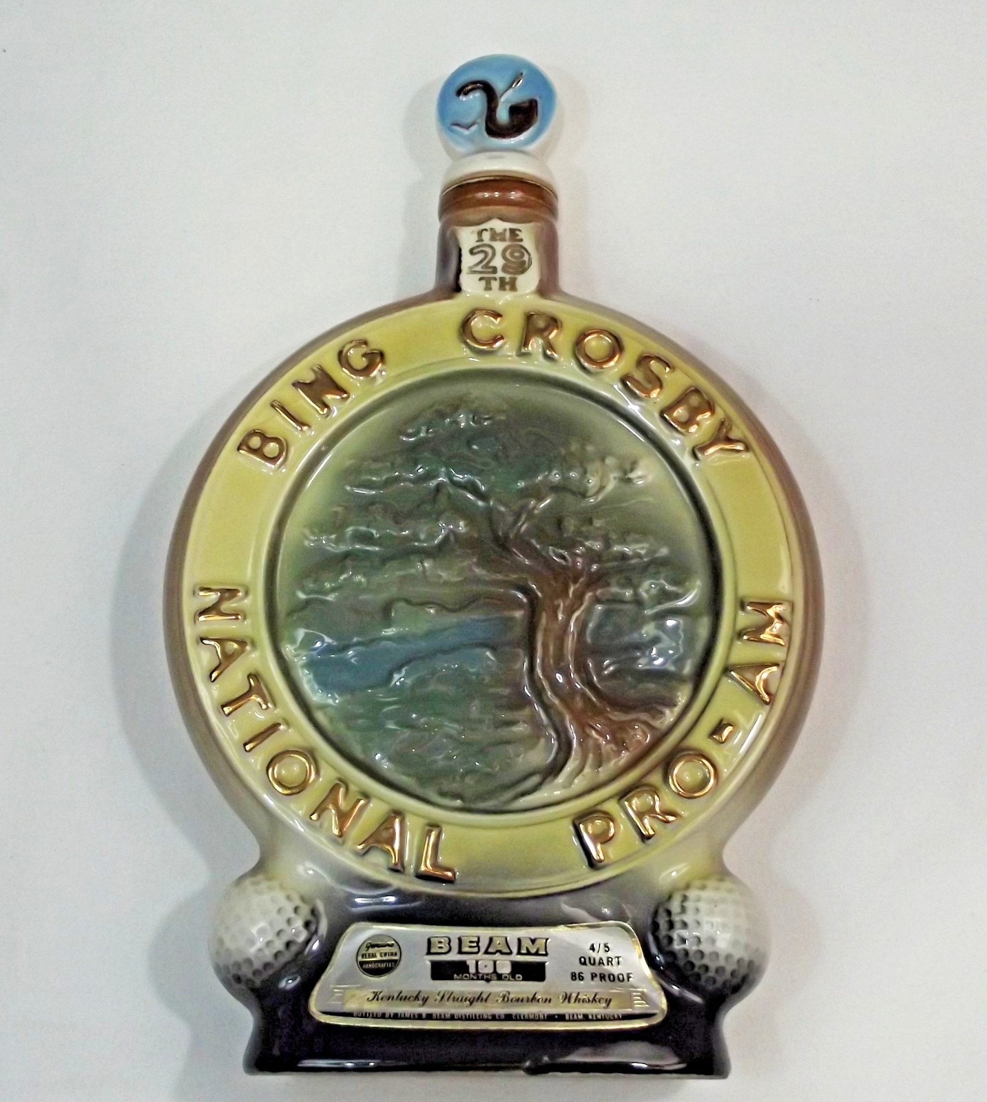 BING CROSBY 1970 NATIONAL PRO-AM GOLF PEBBLE BEACH JIM BEAN WHISKEY DECANTER BING CROSBY 1970 NATIONAL PRO-AM GOLF PEBBLE BEACH JIM BEAN WHISKEY DECANTER