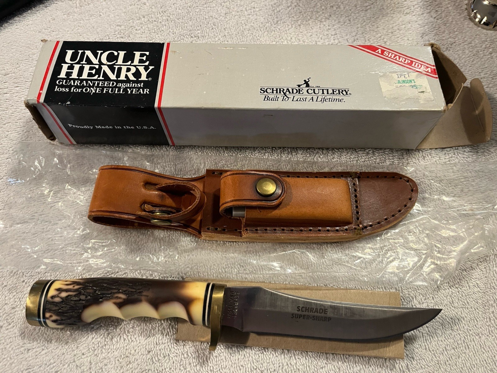 Schrade Uncle Henry 153UH Vintage Knife USA NOS Schrade Uncle Henry 153UH Vintage Knife USA NOS