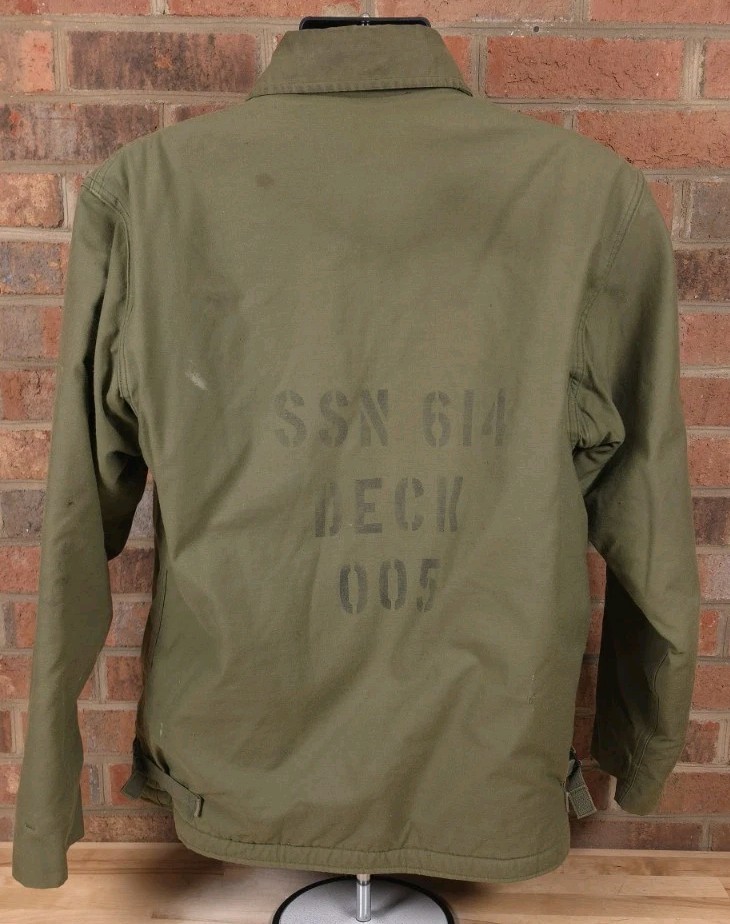 US Navy Military Cold Weather A-2 1980 Deck Jacket M USS Greenling Sub SSN 614