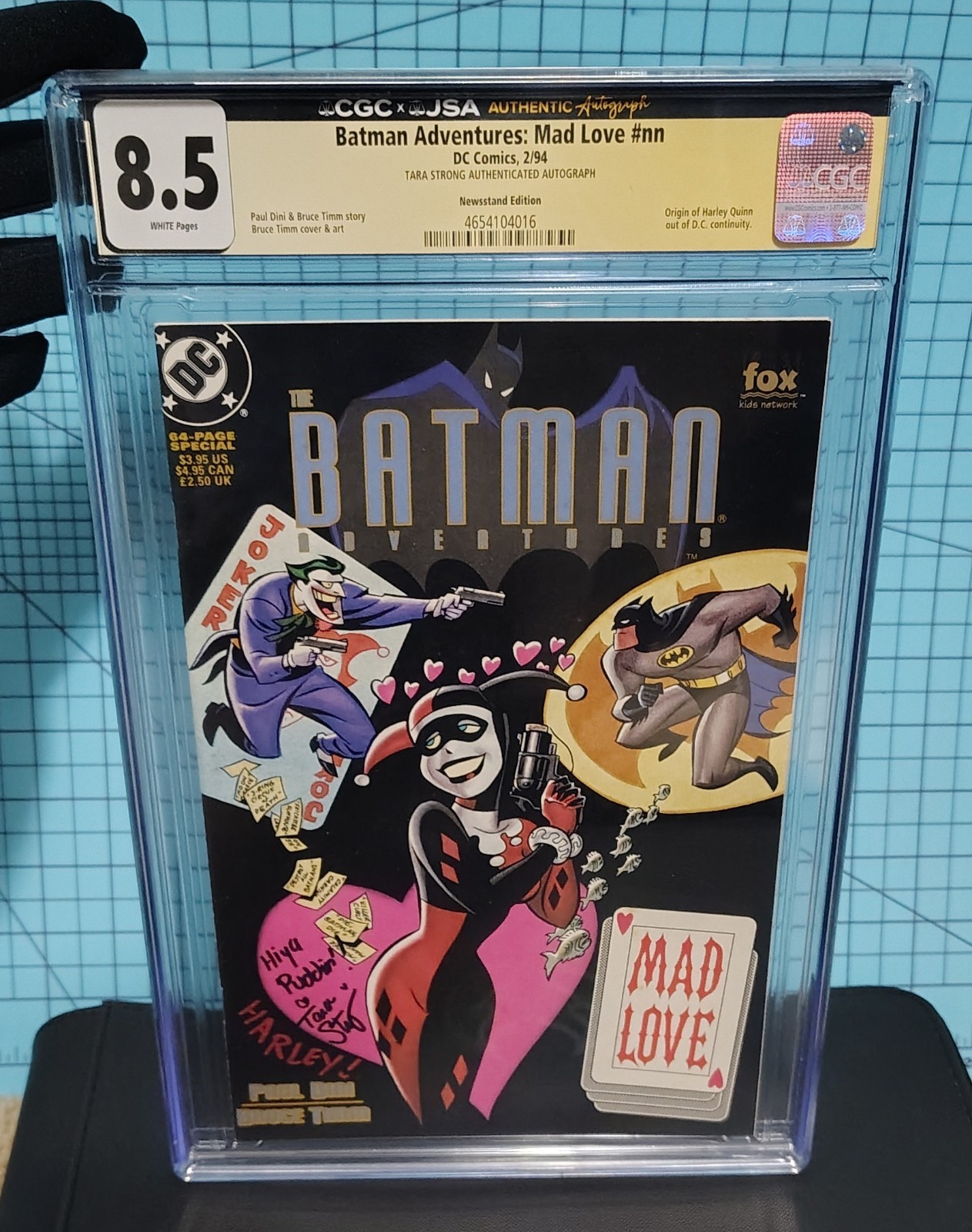 Batman Adventures: Mad Love Newsstand Edition Signed Harley Quinn 2nd Appearance Batman Adventures: Mad Love Newsstand Edition Signed Harley Quinn 2nd Appearance