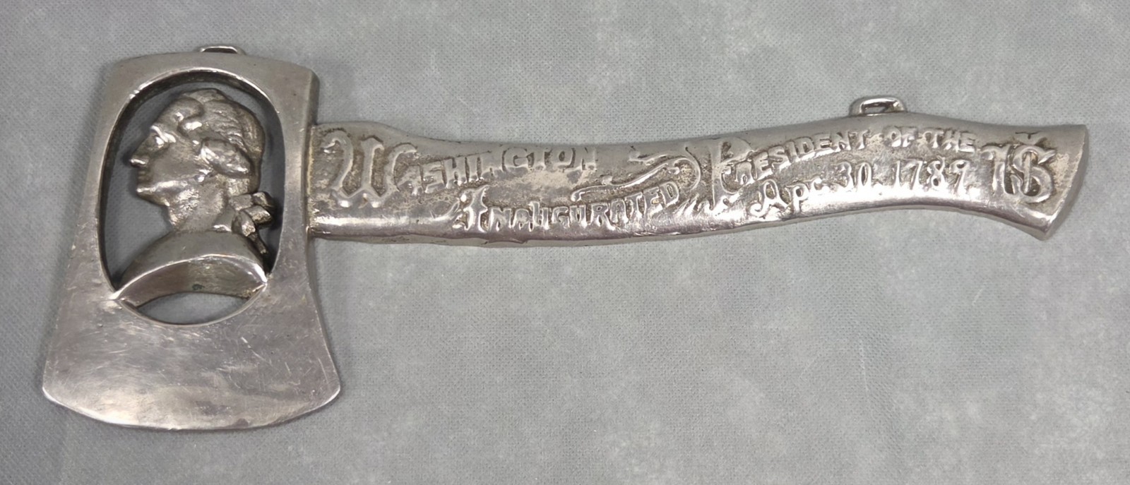 Antique 1889 GEORGE WASHINGTON Cast Metal INAUGURAL AXE HATCHET Plaque DECOR