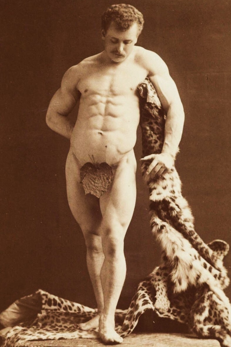 Eugen Sandow Vintage Muscle Man with a Six-Pac from 1893 - 4 x 6 Photo Print Eugen Sandow Vintage Muscle Man with a Six-Pac from 1893 - 4 x 6 Photo Print