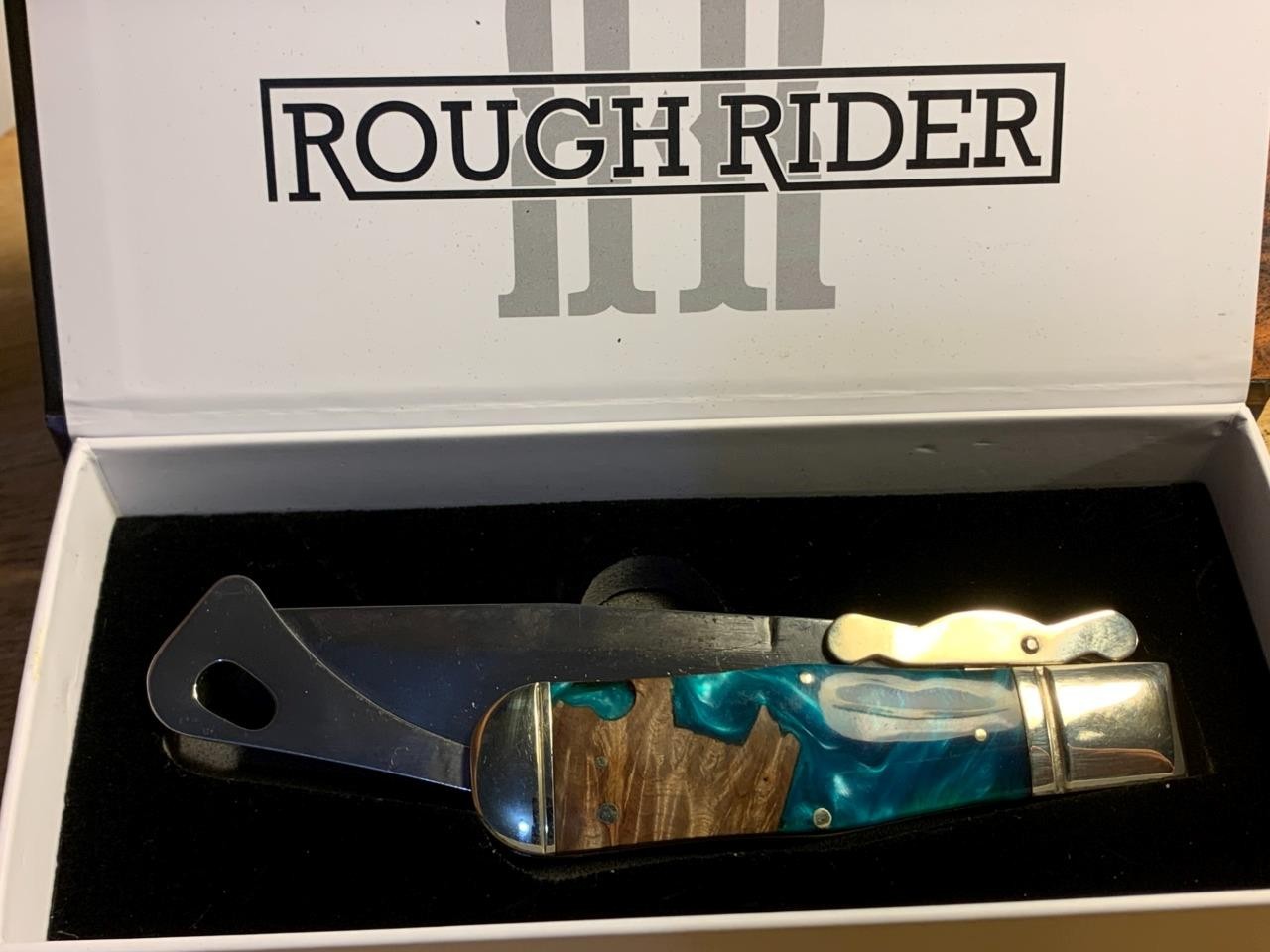 Rough Rider Pandora Swirl Safety Folder 6 1/4