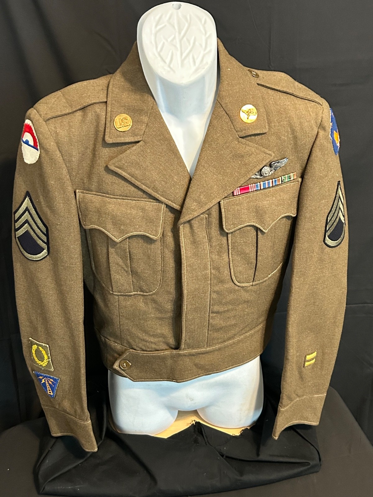 Original WW2 USAAF Ike Jacket AACS, Newfoundland Base Command, Wings, Tailored Original WW2 USAAF Ike Jacket AACS, Newfoundland Base Command, Wings, Tailored