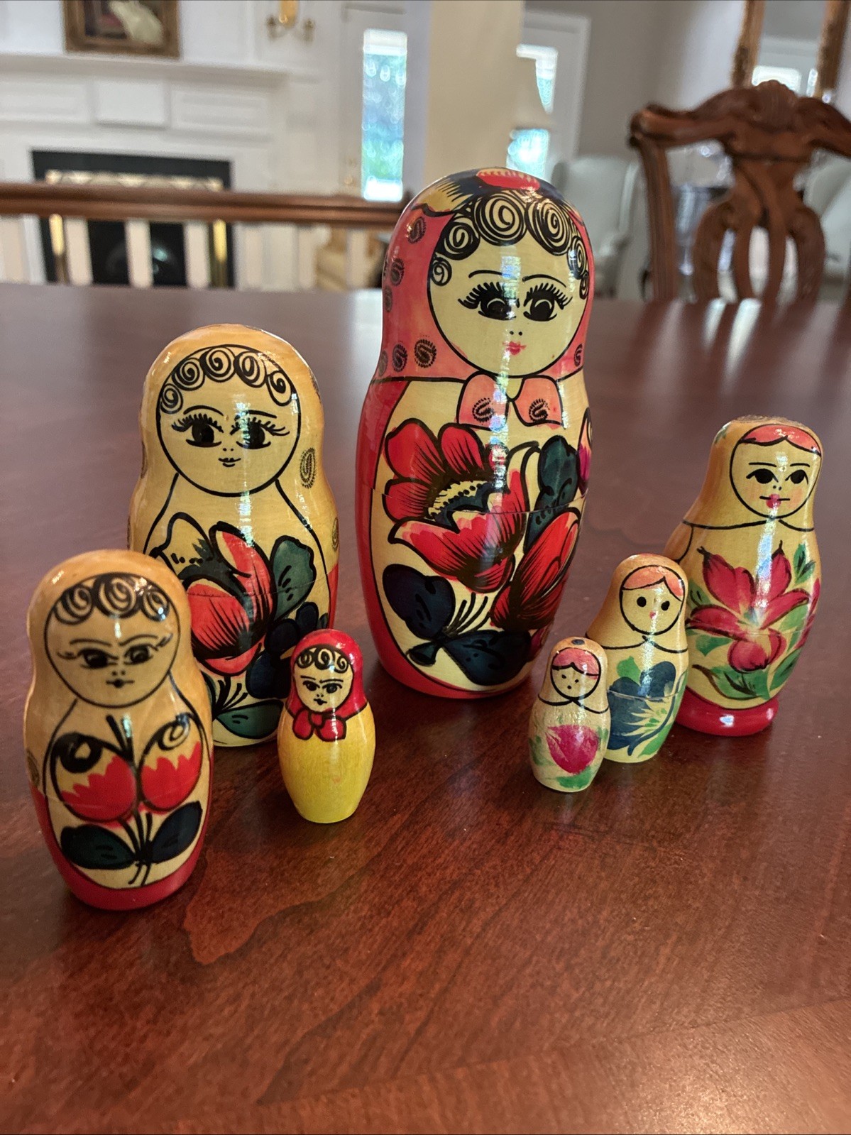 Vintage Soviet Russian Matryoshka Dolls 7 pc Set 1970s Floral Label Vintage Soviet Russian Matryoshka Dolls 7 pc Set 1970s Floral Label