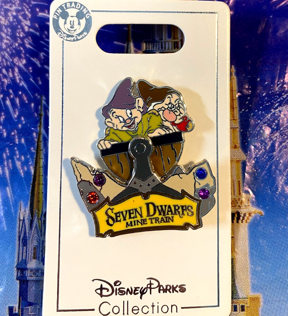 💎 Disney WDW Snow White & 7 Seven Dwarfs Mine Train Dopey & Grumpy Rocking Pin