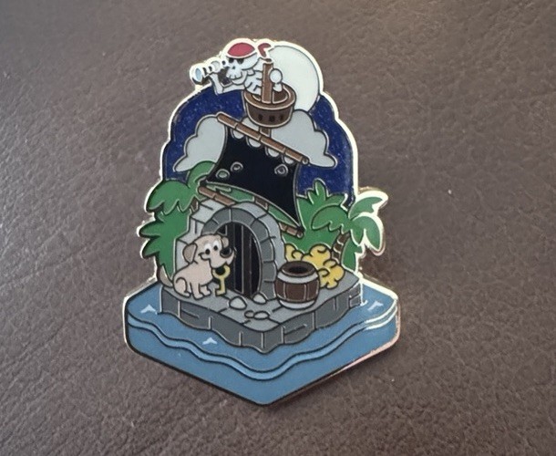 Digitize Disney Attraction Ride Pin LE 3000 Disneyland Pirates of the Carribean Digitize Disney Attraction Ride Pin LE 3000 Disneyland Pirates of the Carribean