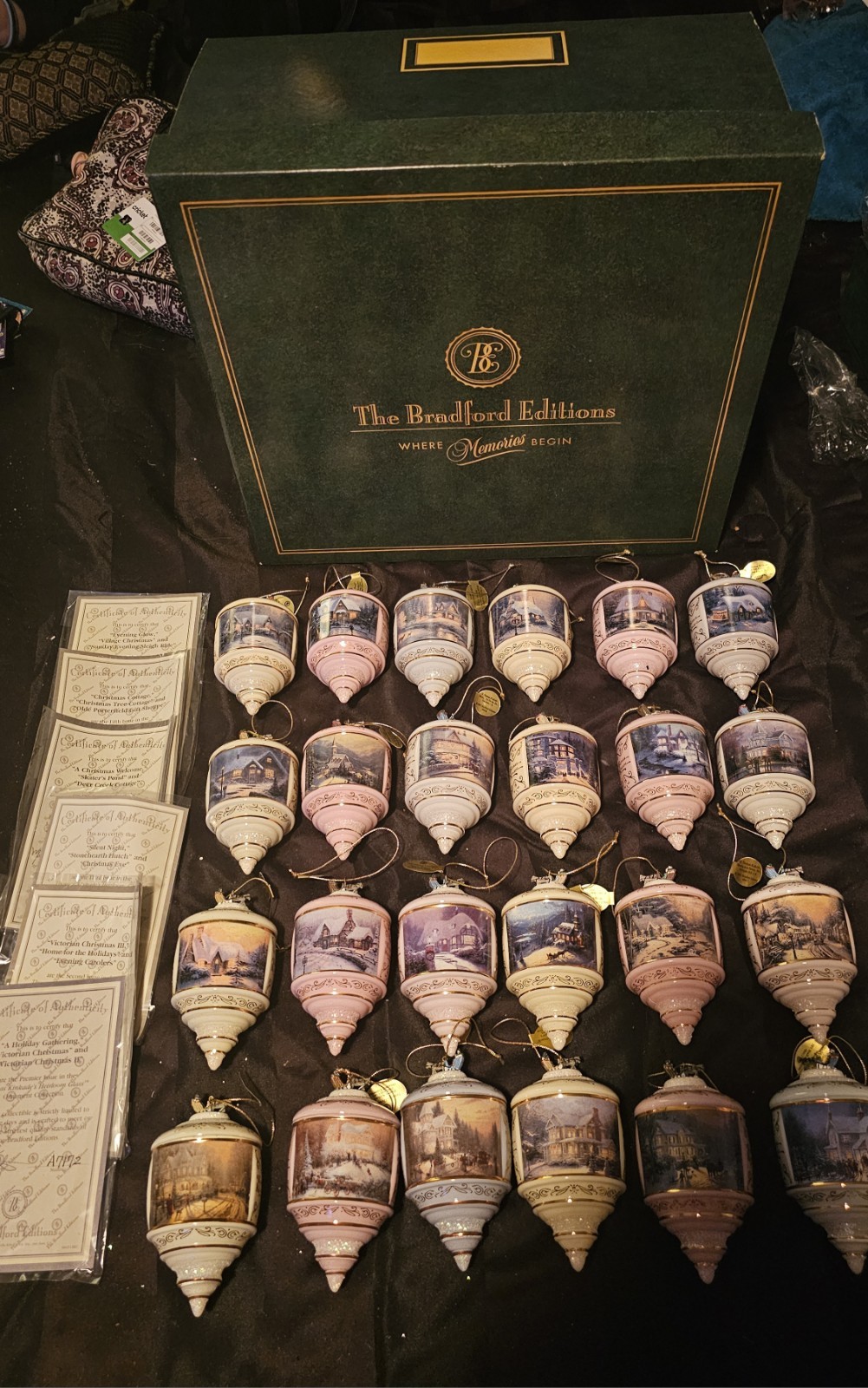 Bradford Editions 2001 Thomas Kinkade Set Of 24 Glass Heirloom Ornaments Bradford Editions 2001 Thomas Kinkade Set Of 24 Glass Heirloom Ornaments
