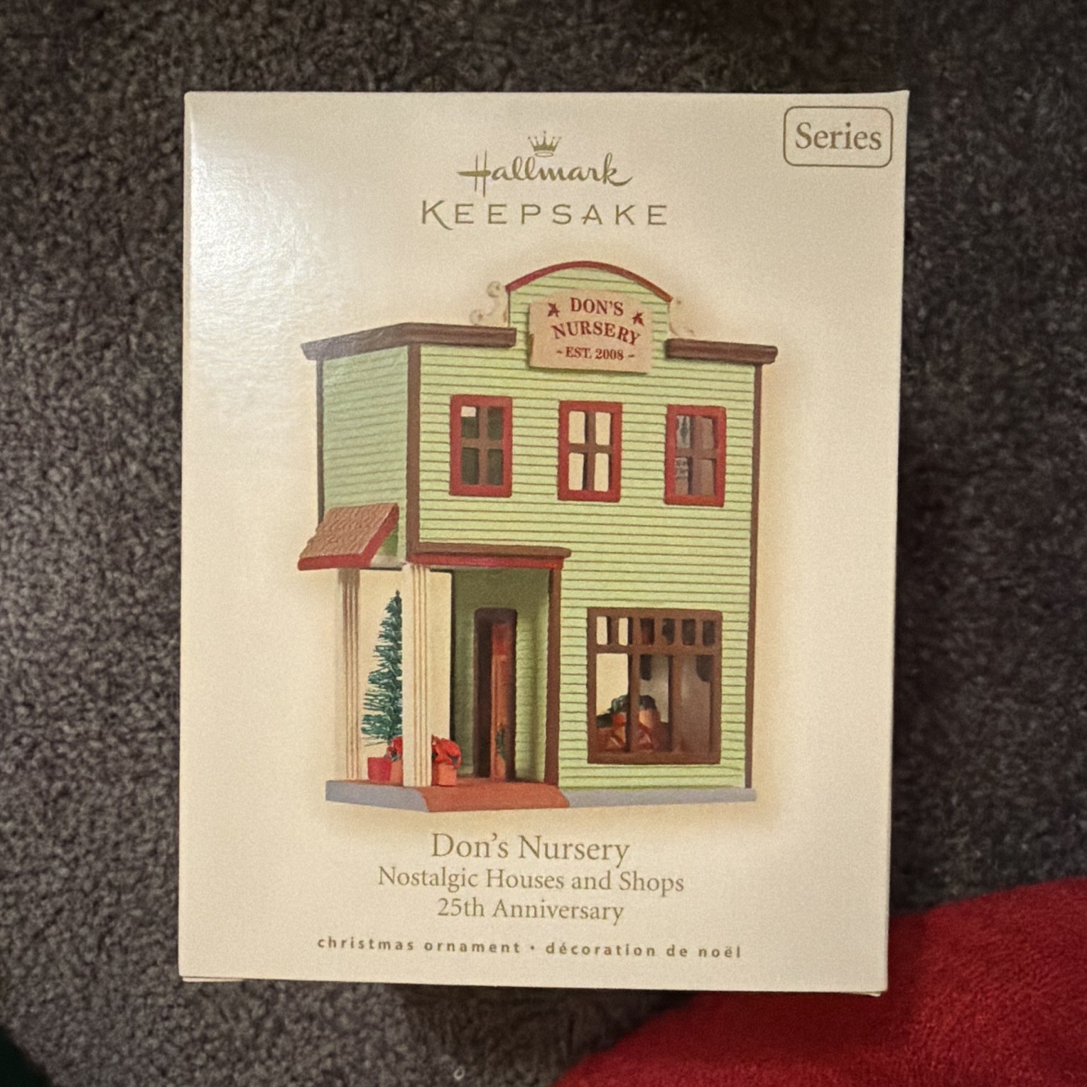 Hallmark Keepsake Nostalgic Houses & Shops Don's Nursery House Ornament 2008 Hallmark Keepsake Nostalgic Houses & Shops Don's Nursery House Ornament 2008