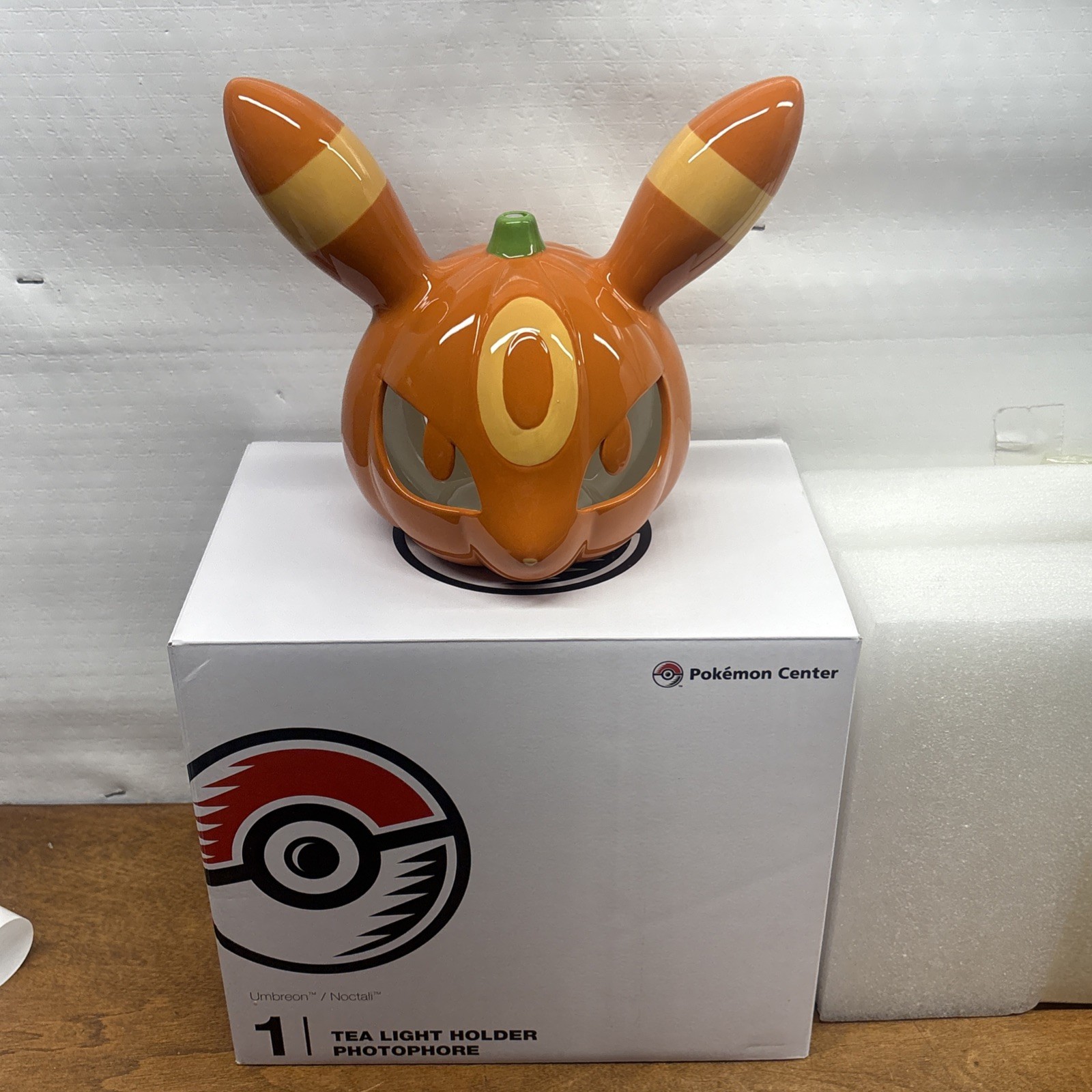Pumpkin Umbreon Pokémon Halloween Ceramic Tea Light Holder