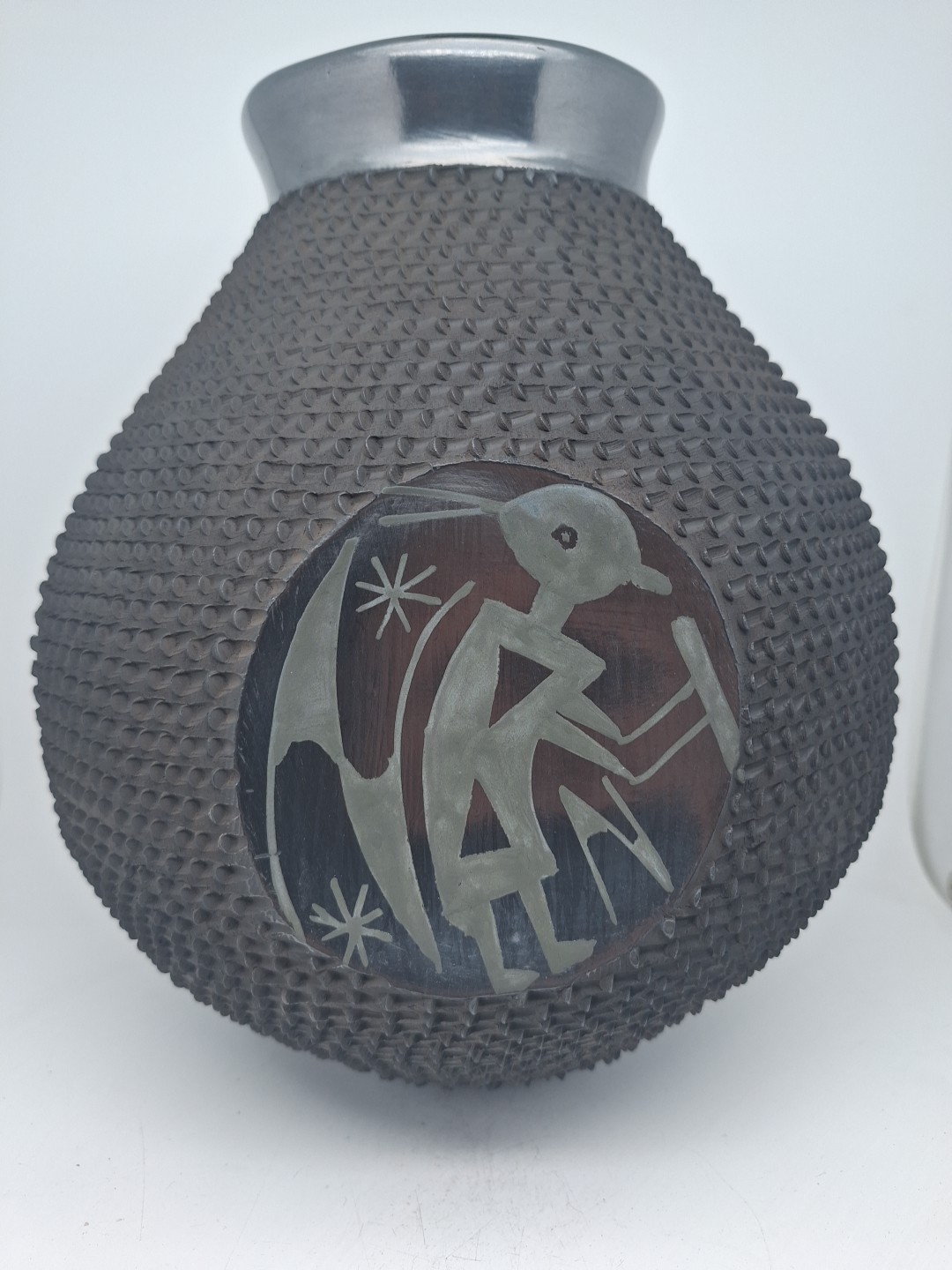 Mata Ortiz Handmade Pottery by Jose Gonzalez 10\ Mata Ortiz Handmade Pottery by Jose Gonzalez 10\
