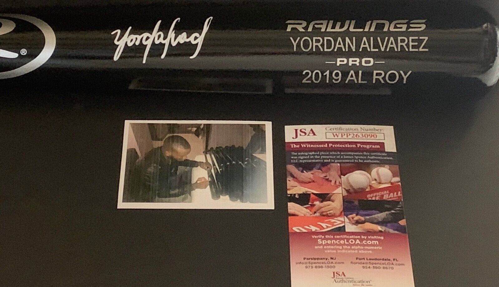 Yordan Alvarez Astros JSA WITNESS COA Signed 2019 AL ROY Engraved Bat Black
