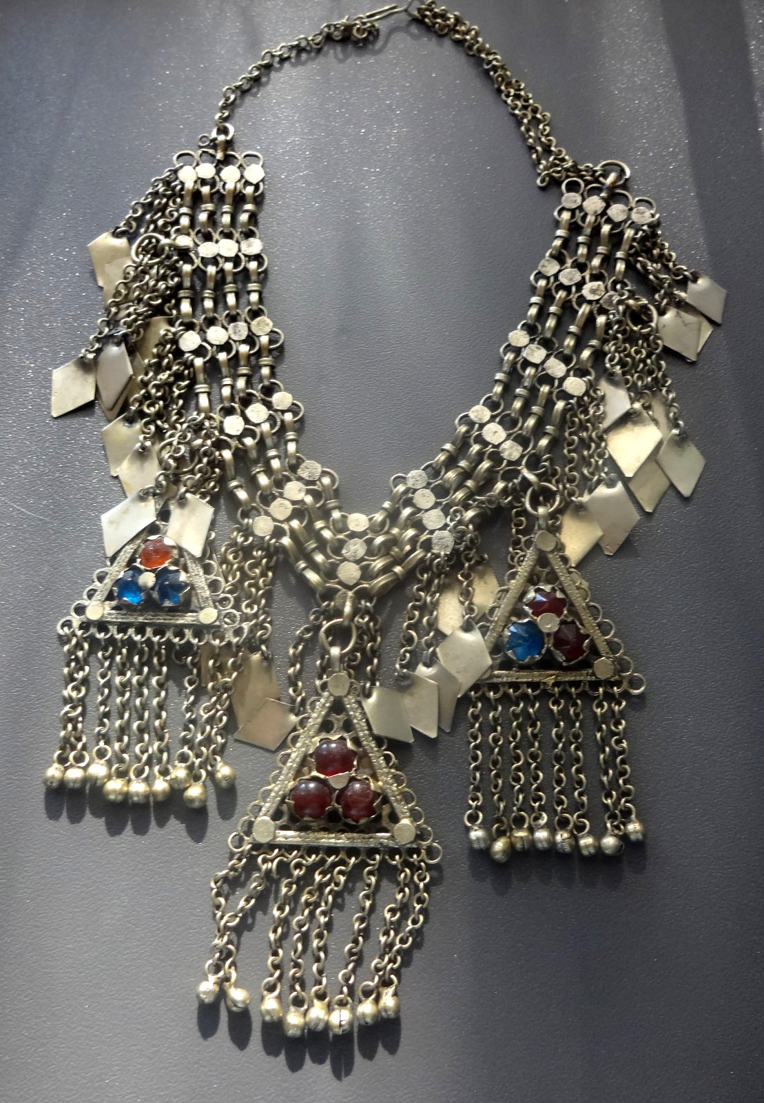 Estate Vtg Antique Moroccan Berber Tribal Glass Bells Silver Pendant Necklace Estate Vtg Antique Moroccan Berber Tribal Glass Bells Silver Pendant Necklace