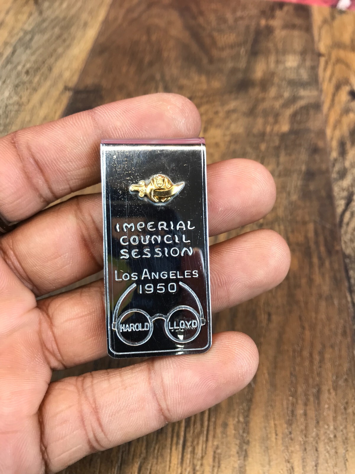 1950\'s - IMPERIAL COUNCIL SESSION L.A. HAROLD LLOYD MASONIC MONEY SHRINKERS CLIP 1950\'s - IMPERIAL COUNCIL SESSION L.A. HAROLD LLOYD MASONIC MONEY SHRINKERS CLIP