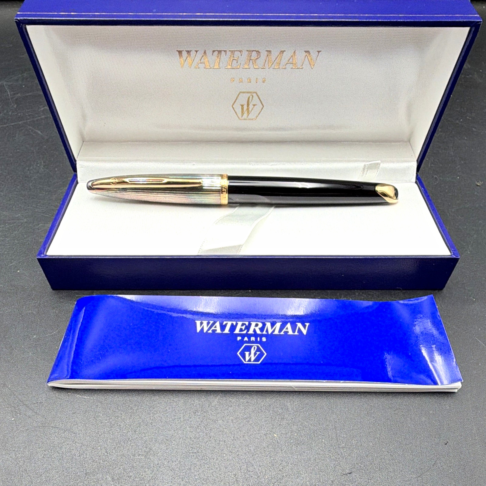 Waterman Paris Carène Deluxe Fountain Pen Black GT 18K Gold M Nib NEW w / Box Waterman Paris Carène Deluxe Fountain Pen Black GT 18K Gold M Nib NEW w / Box