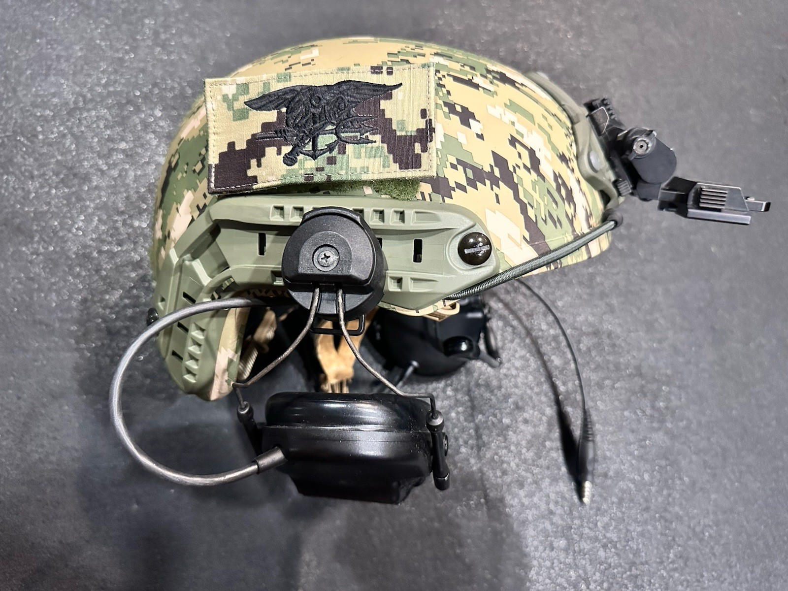 New Large Ops Core AOR2 LBH Lightweight Ballistic Helmet . NSW DEVGRU NSWDG New Large Ops Core AOR2 LBH Lightweight Ballistic Helmet . NSW DEVGRU NSWDG