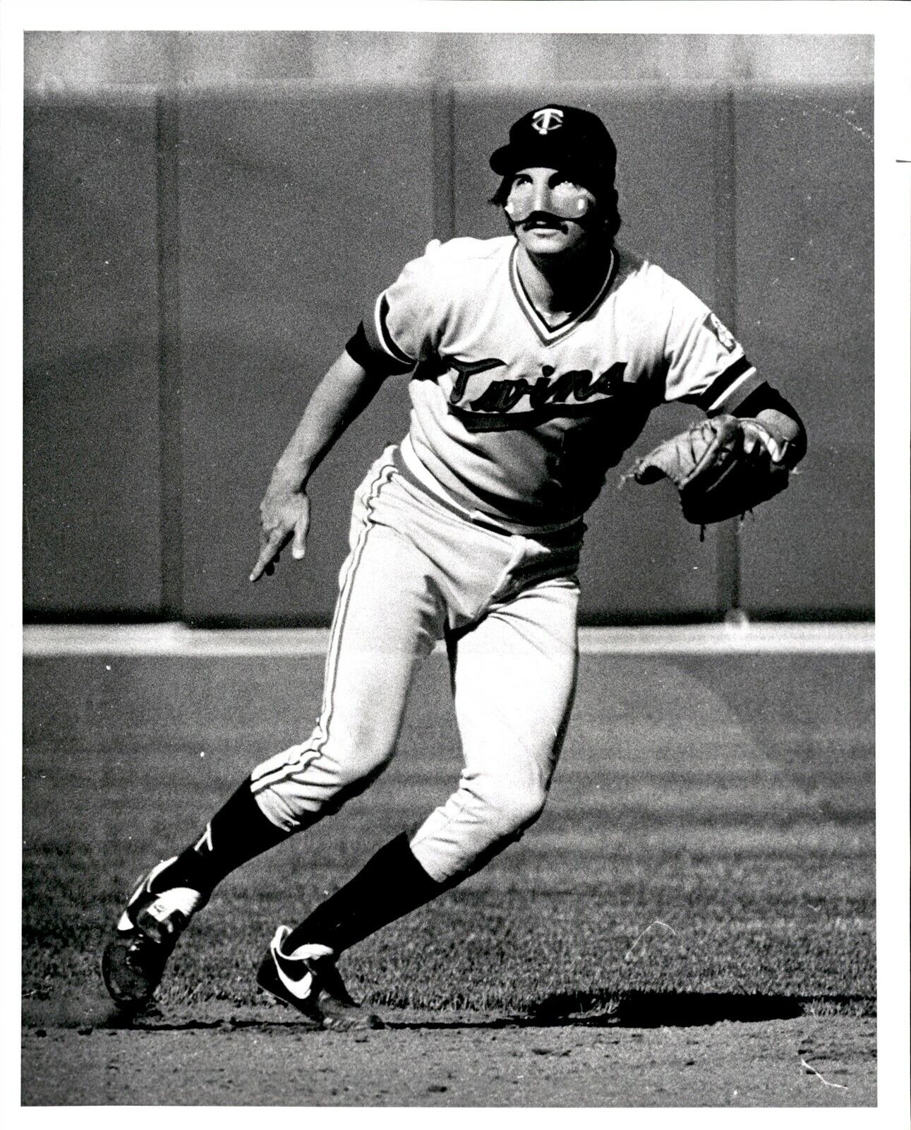 LG915 1981 Original Russ Reed Photo ROB WILFONG MINNESOTA TWINS INFIELDER MLB