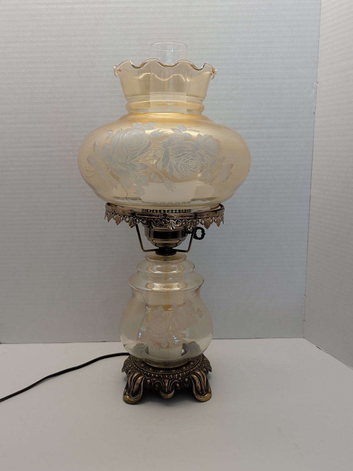 Vintage Hurricane Lamp Amber Smokey Glass Etched White Roses 3-Way Electric GWTW
