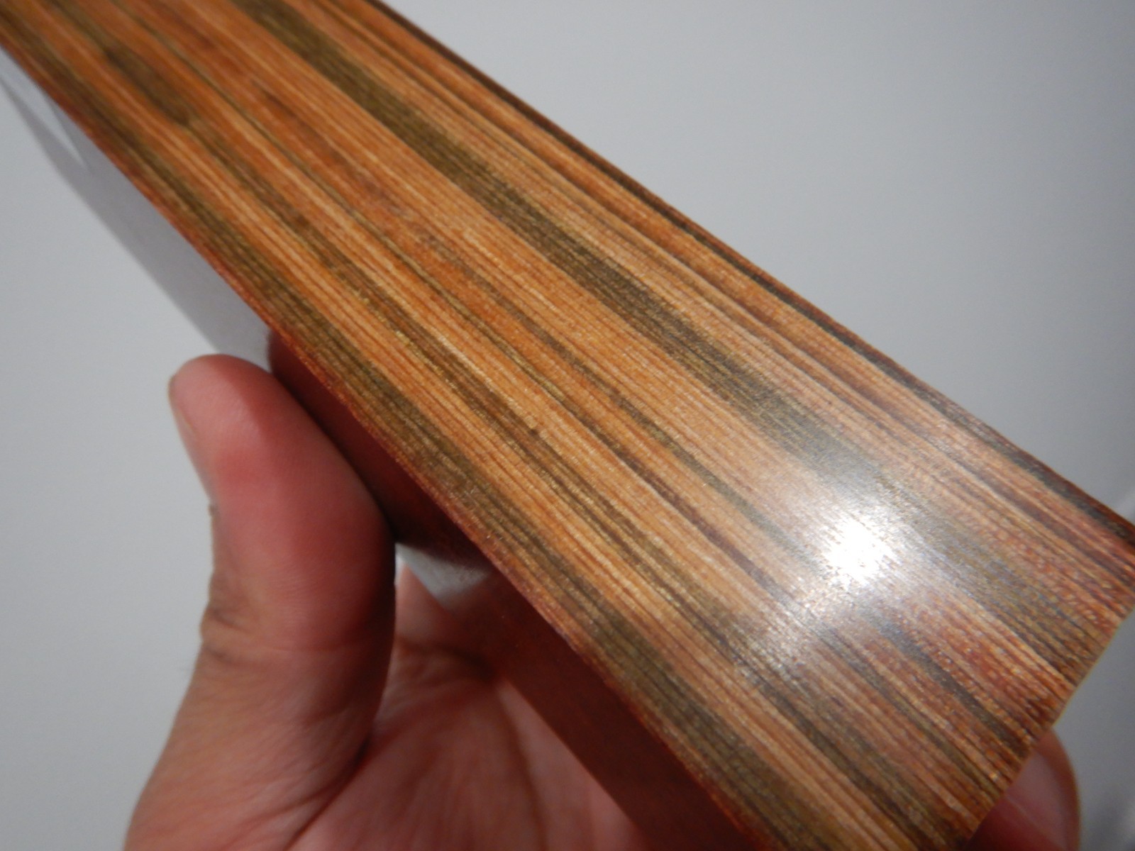 Westinghouse Crosscut Wood Micarta, Vintage Phenolic (N0337) Westinghouse Crosscut Wood Micarta, Vintage Phenolic (N0337)