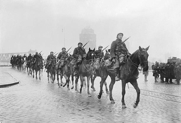 Group of French soldiers riding of Dusseldorf 1923 OLD PHOTO Group of French soldiers riding of Dusseldorf 1923 OLD PHOTO
