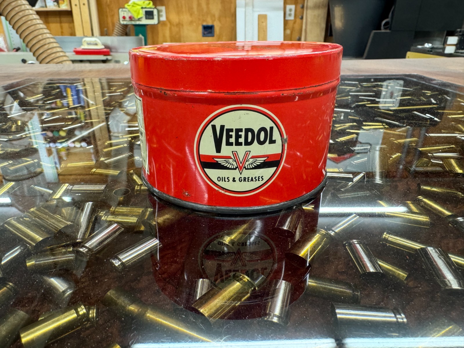 VINTAGE EMPTY VEEDOL FLYING A 1-POUND GREASE CAN ~SUPERB CONDITION CLEAN CAN