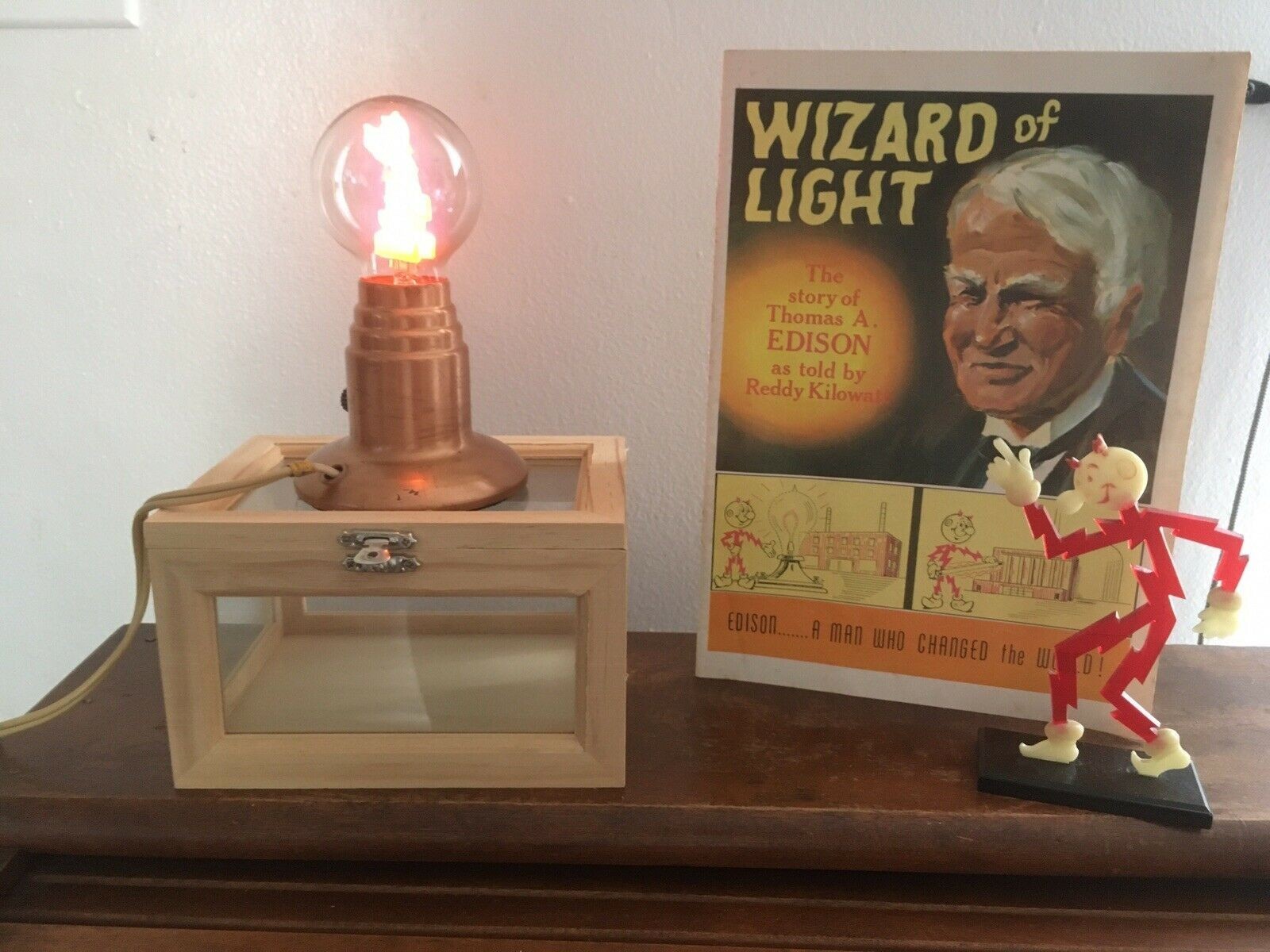 1950\'s AEROLUX Lights Reddy Kilowatt Neon Bulb and Original Chrome Lamp Base VTG 1950\'s AEROLUX Lights Reddy Kilowatt Neon Bulb and Original Chrome Lamp Base VTG