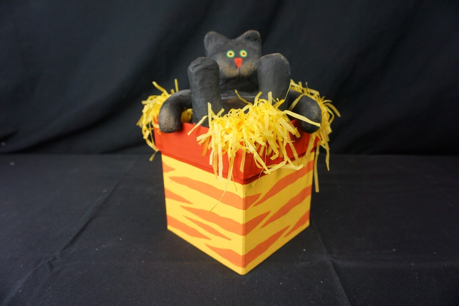 Department 56 Black Cat Box MR Pumkin 2001