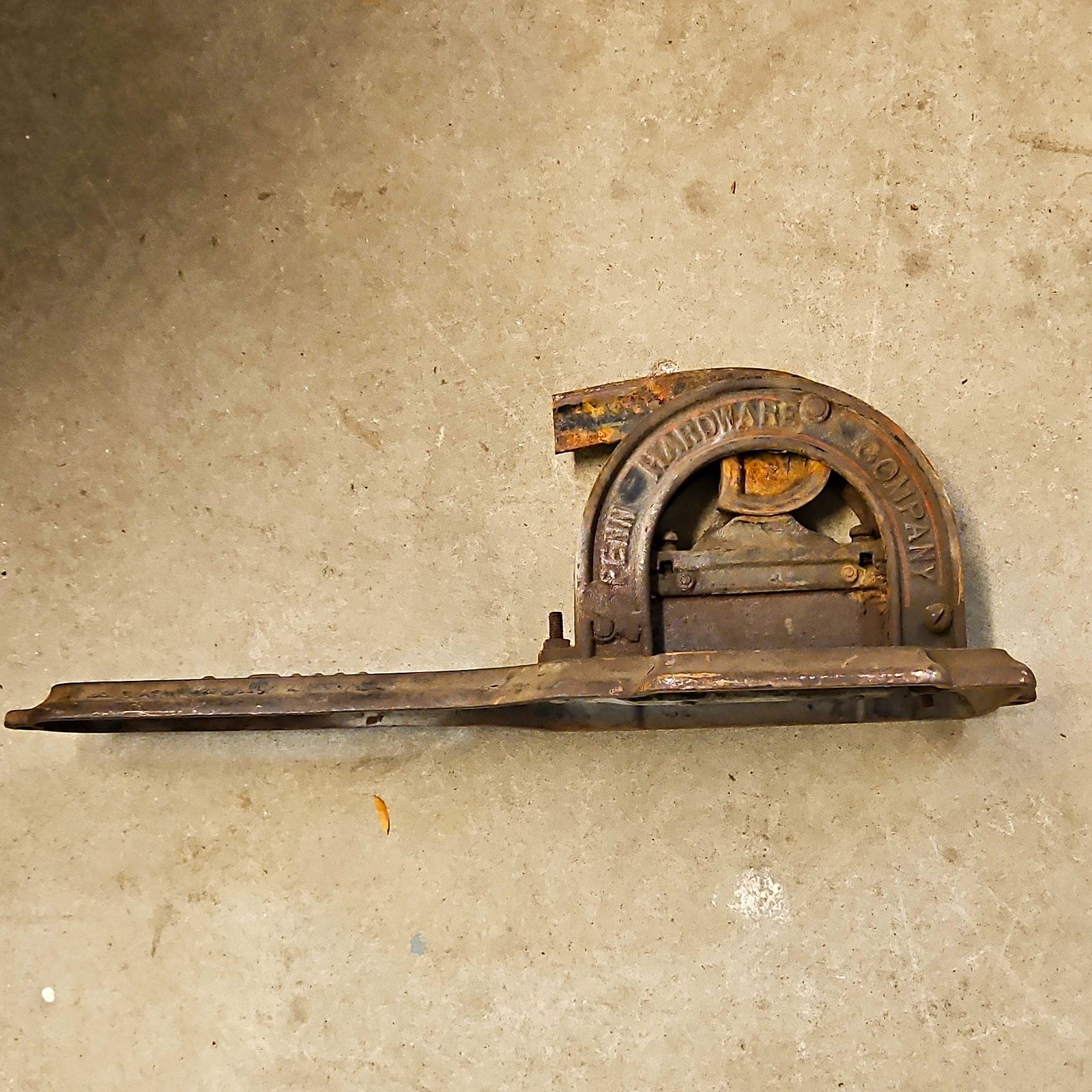 Penn Hardware Antique Cast Iron Bench/Table Cigar Cutter “Standard Cigar” Penn Hardware Antique Cast Iron Bench/Table Cigar Cutter “Standard Cigar”