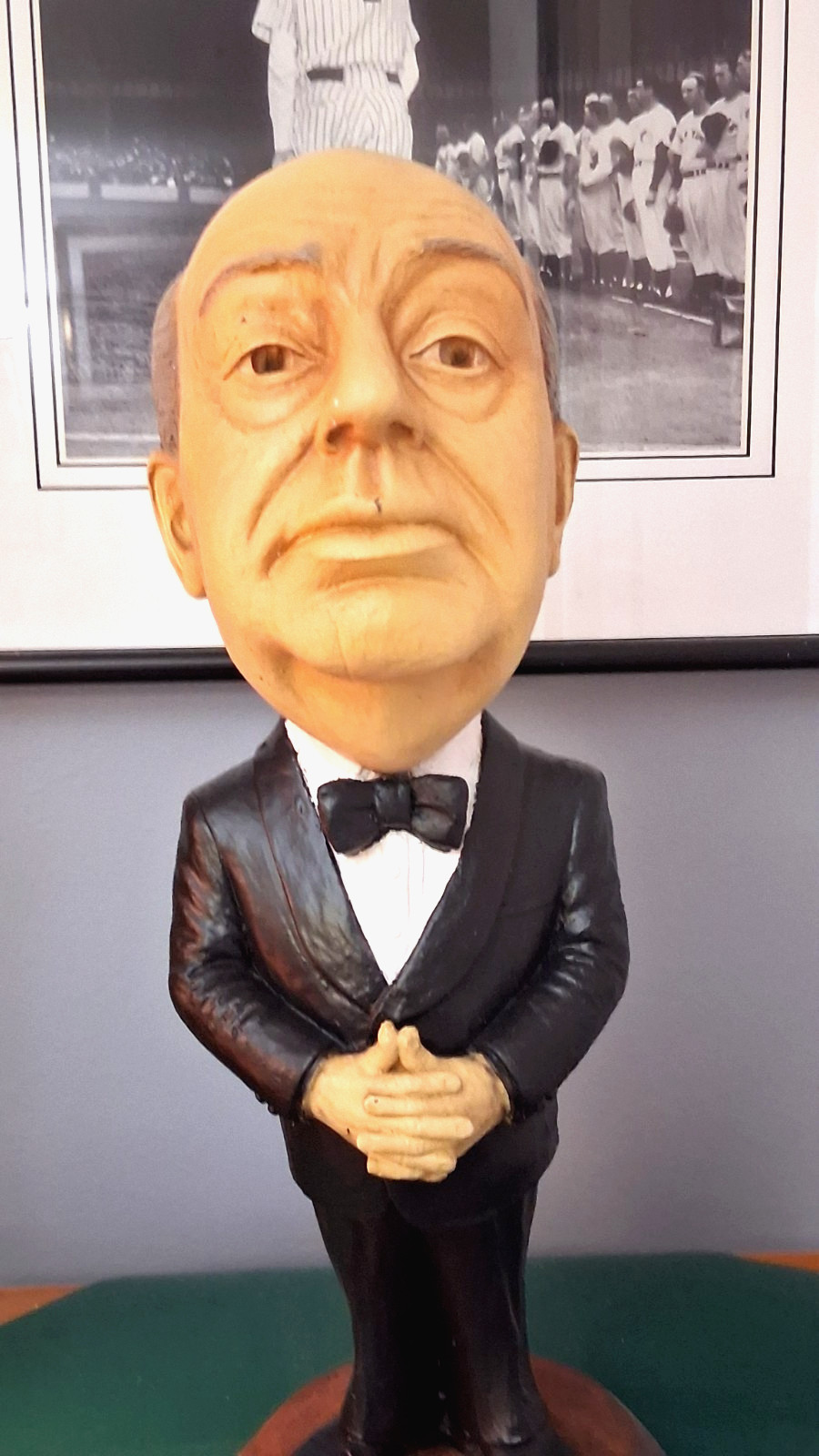 ESCO STATUE ALFRED HITCHCOCK GREAT CONDITION ESCO STATUE ALFRED HITCHCOCK GREAT CONDITION