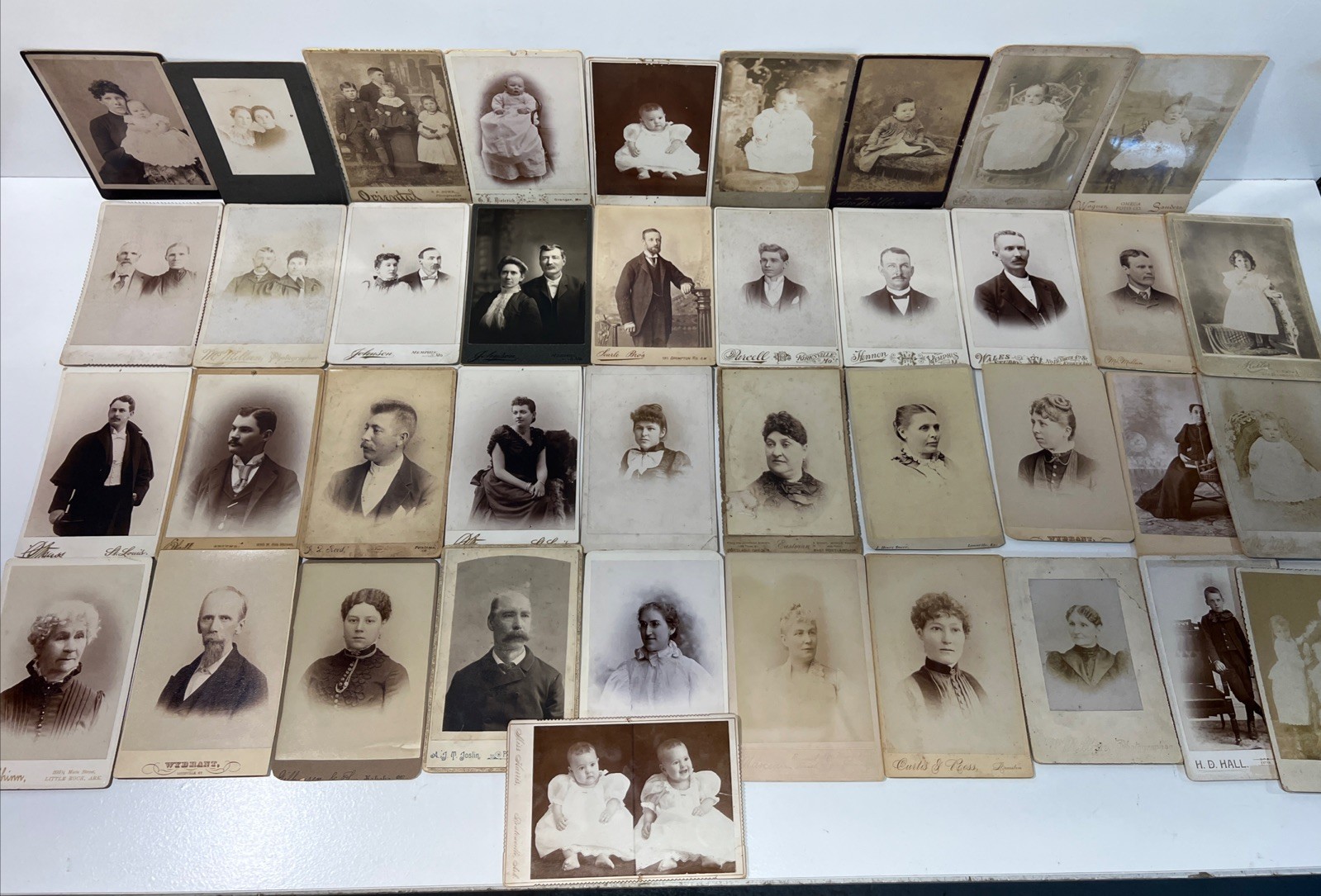 ANTIQUE 1800's CABINET CARD LOT GENTLEMAN LADIES KIDS VARIETY 40 IMAGES CARDS ANTIQUE 1800's CABINET CARD LOT GENTLEMAN LADIES KIDS VARIETY 40 IMAGES CARDS