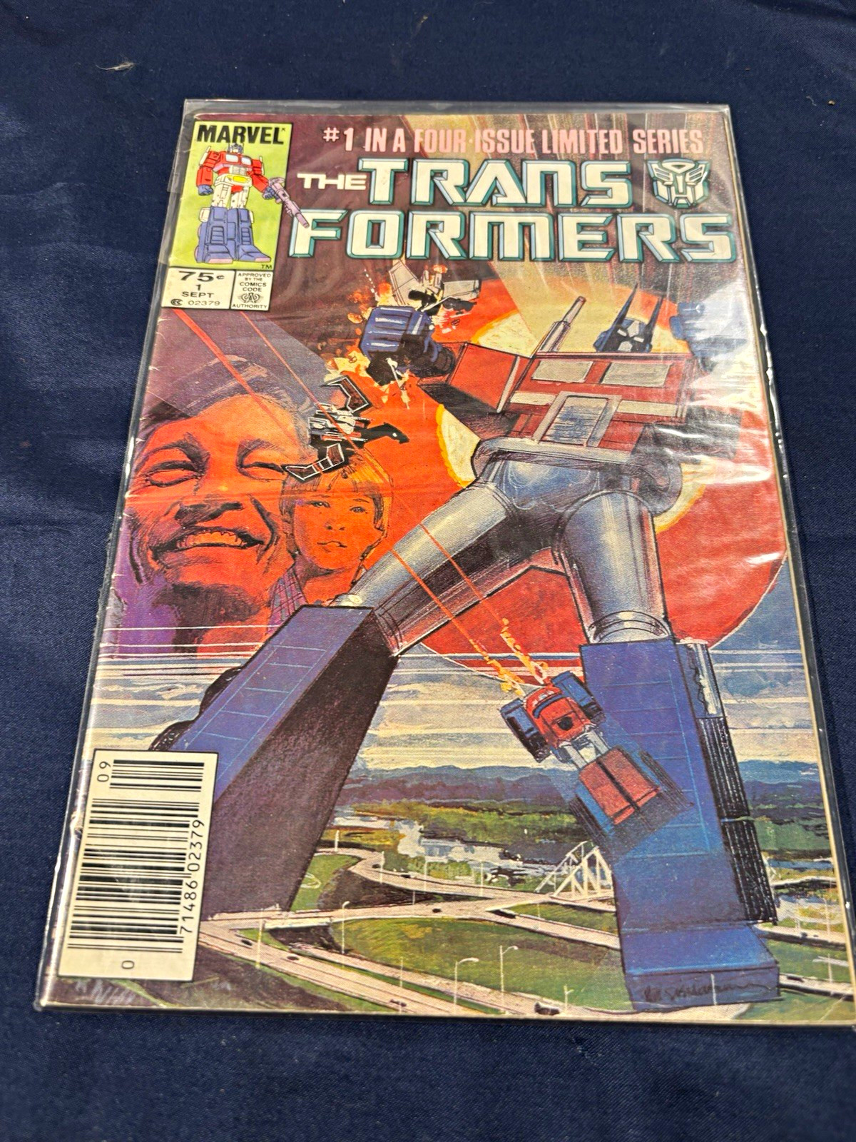 Marvel Comics The Transformers #1 (1984) Newsstand Variant, Limited Series Marvel Comics The Transformers #1 (1984) Newsstand Variant, Limited Series