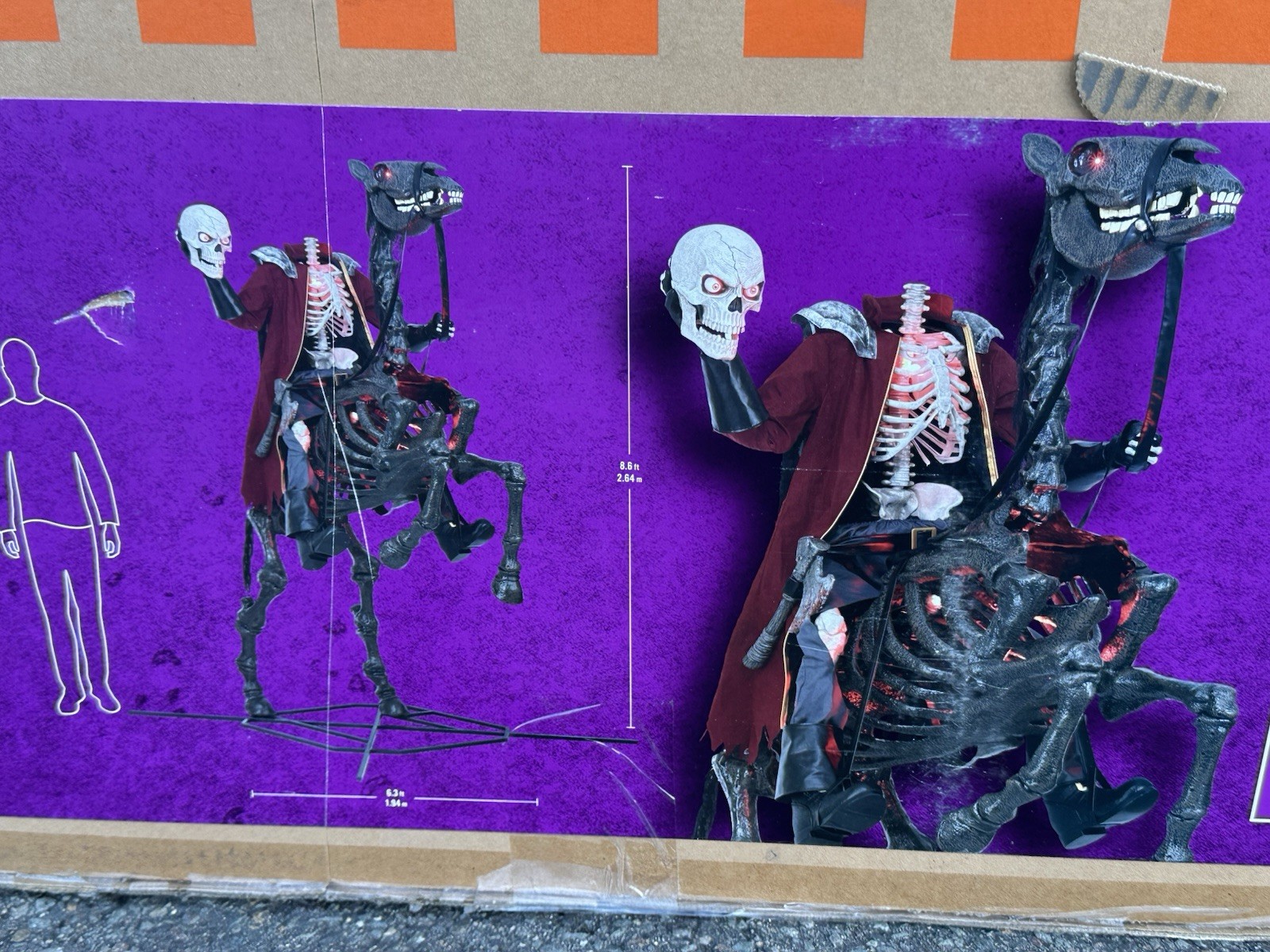 8.5 ft. Giant-Sized Animated LED Knight Dullahan Headless Horseman 8.5 ft. Giant-Sized Animated LED Knight Dullahan Headless Horseman
