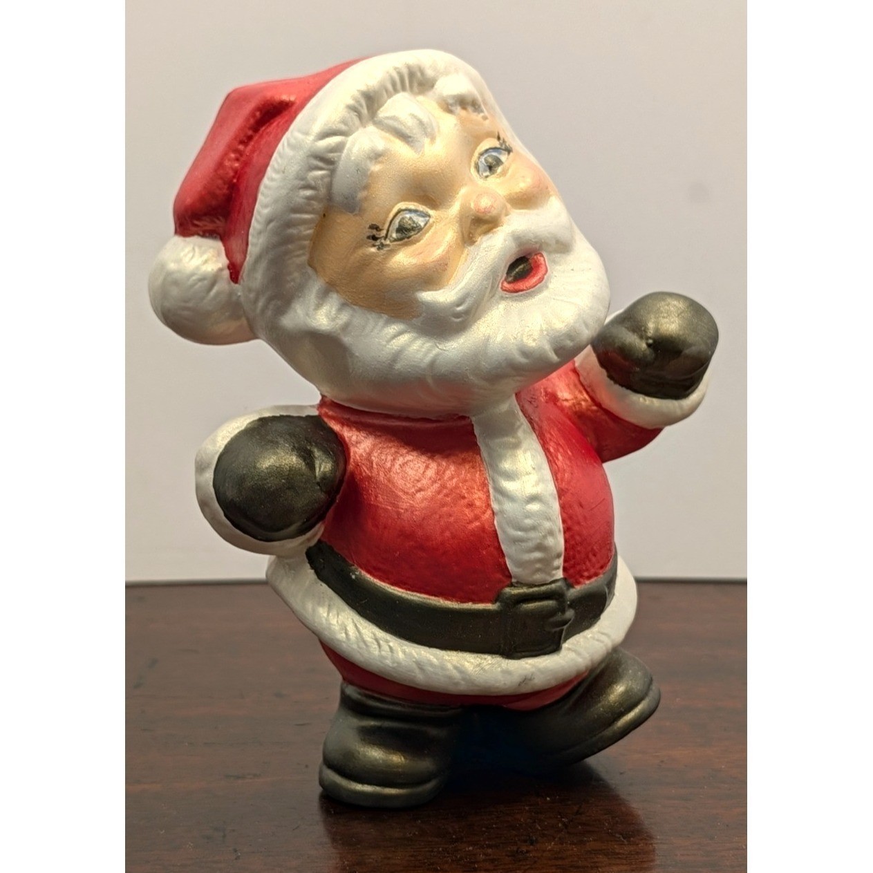 Vintage Handmade Ceramic Santa Claus Figurine 6.5\ Vintage Handmade Ceramic Santa Claus Figurine 6.5\