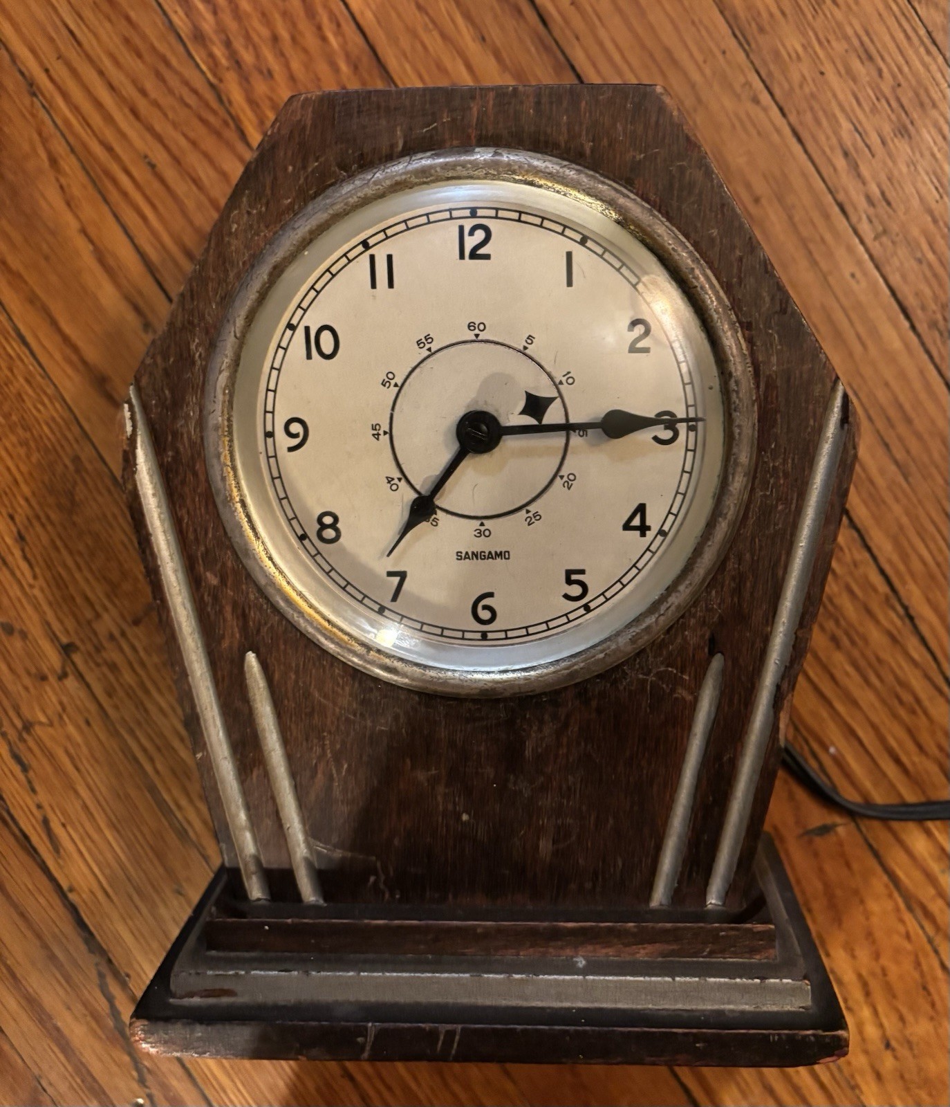 Antique 1930s DECO Hamilton Sangamo Synchronus Electric Wooden Desk Mantel Clock Antique 1930s DECO Hamilton Sangamo Synchronus Electric Wooden Desk Mantel Clock