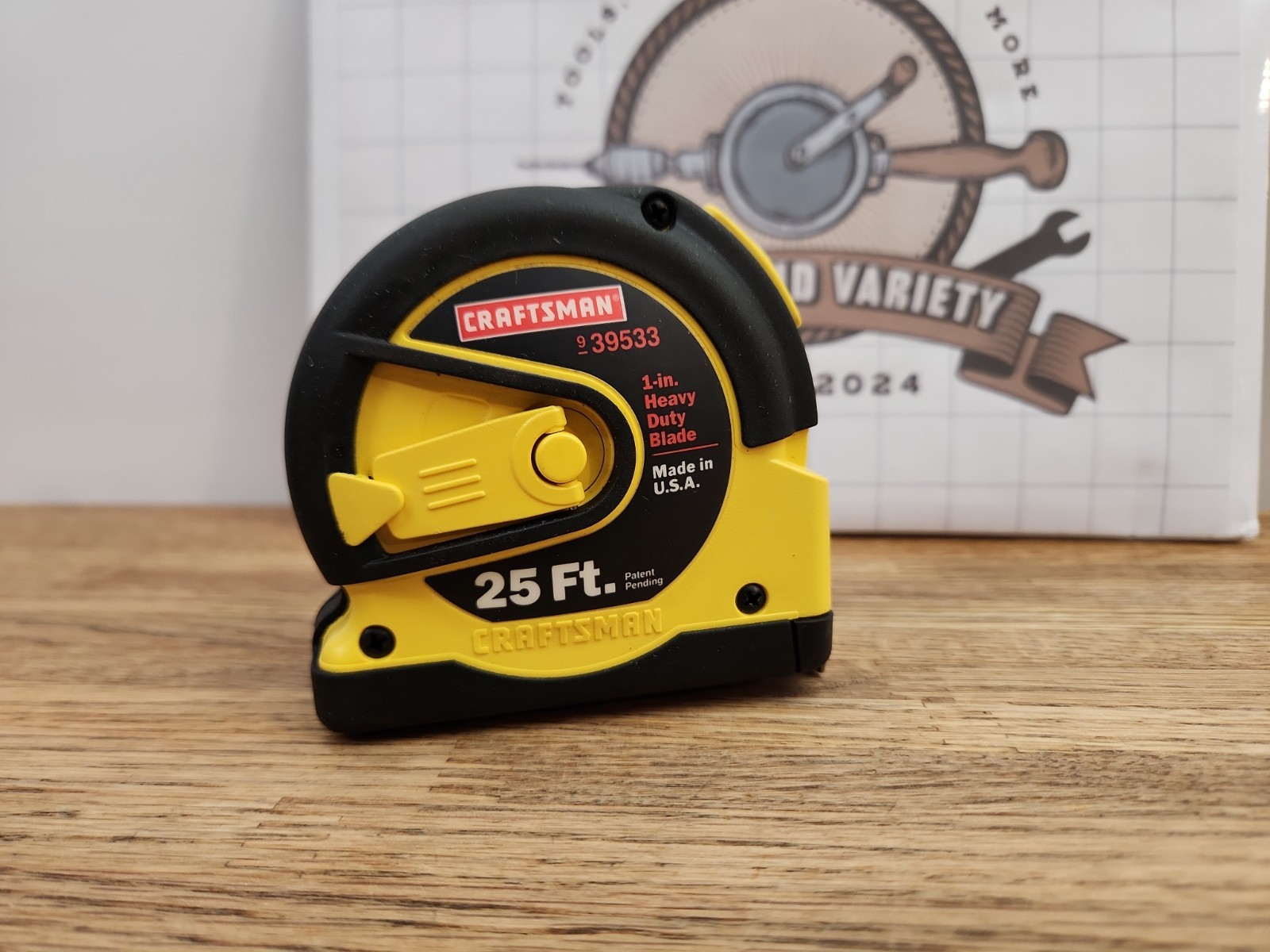 NOS Sears Craftsman 39533, USA Yellow 25ft Lock Tape Measure, EZ Change Blade NOS Sears Craftsman 39533, USA Yellow 25ft Lock Tape Measure, EZ Change Blade