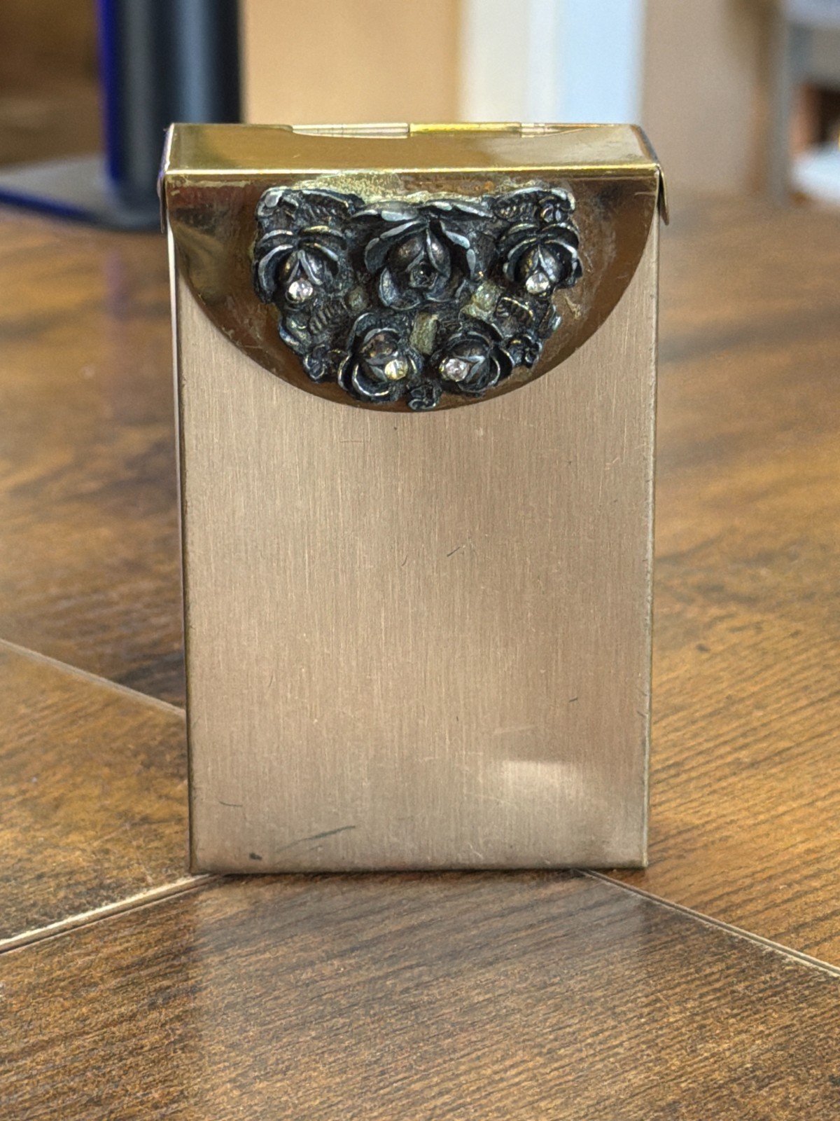 Vintage 1950's Ladies Gold Tone & Rhinestone Cigarette Case ~ Very Good Cond.