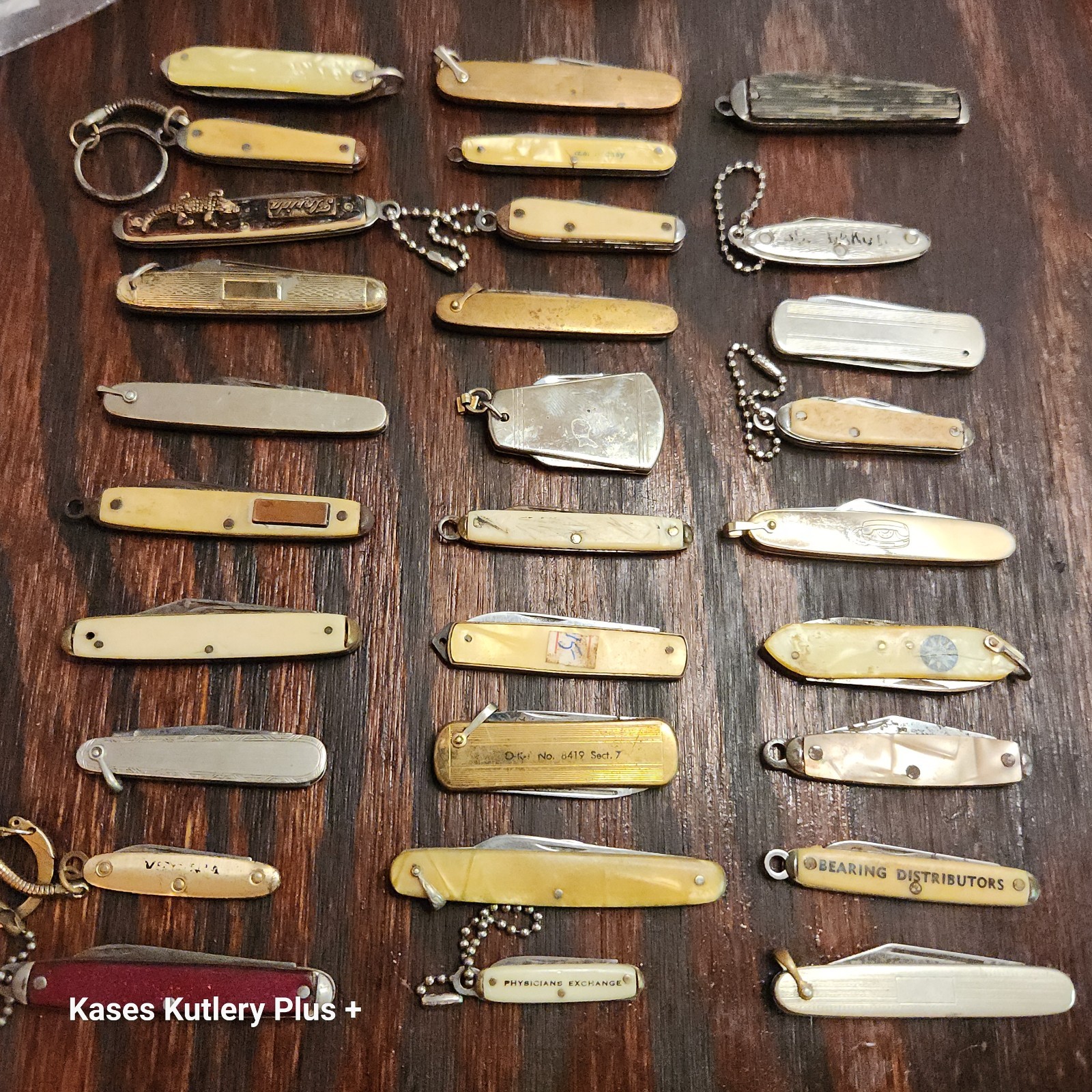 Mystery Lot Vintage Mini Keychain Watch Fob Etc Folding Pocket Knife Mystery Lot Vintage Mini Keychain Watch Fob Etc Folding Pocket Knife