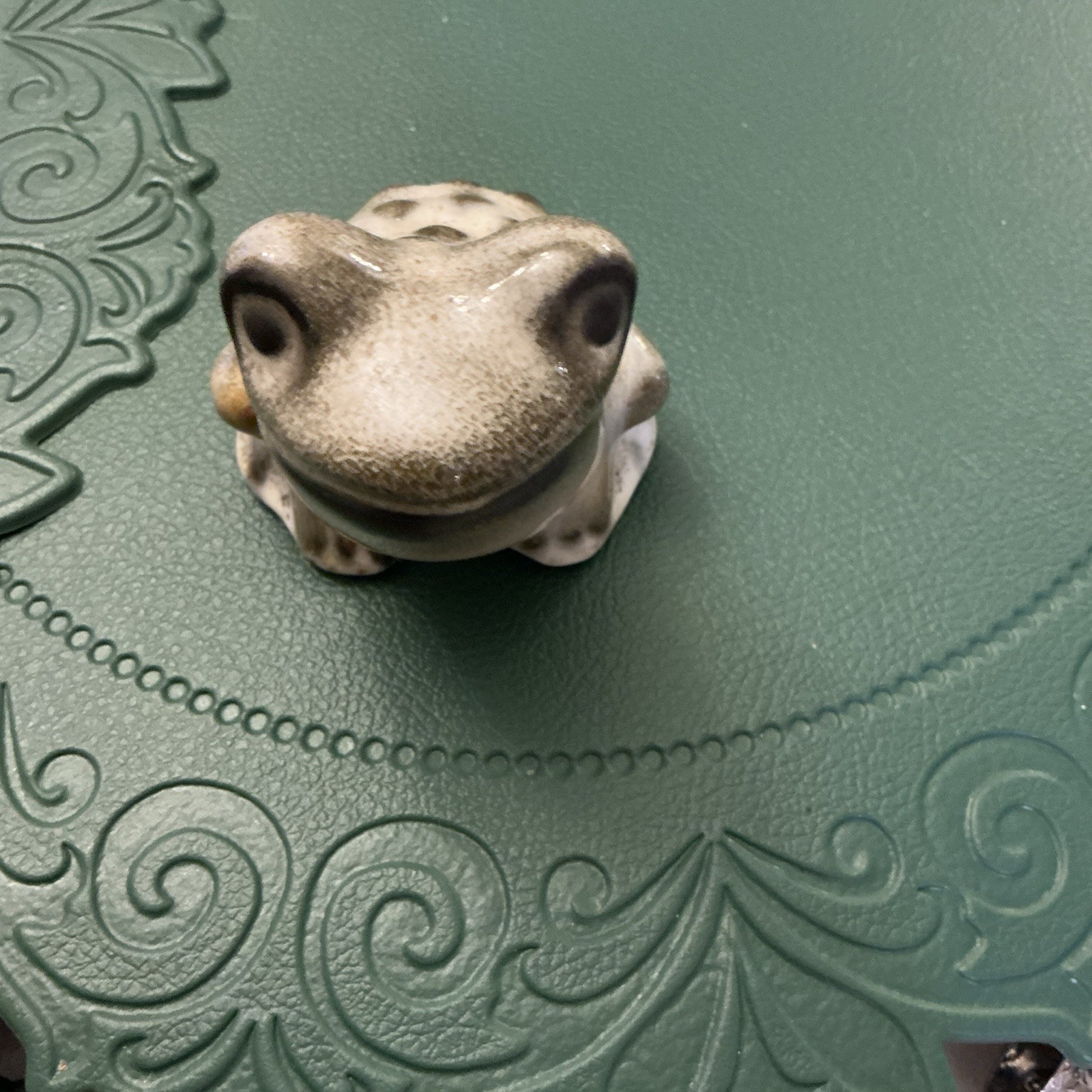 A 1960 Vintage Howard Pierce Porcelain Frog Figurine, Marked Howard Pierce. A 1960 Vintage Howard Pierce Porcelain Frog Figurine, Marked Howard Pierce.