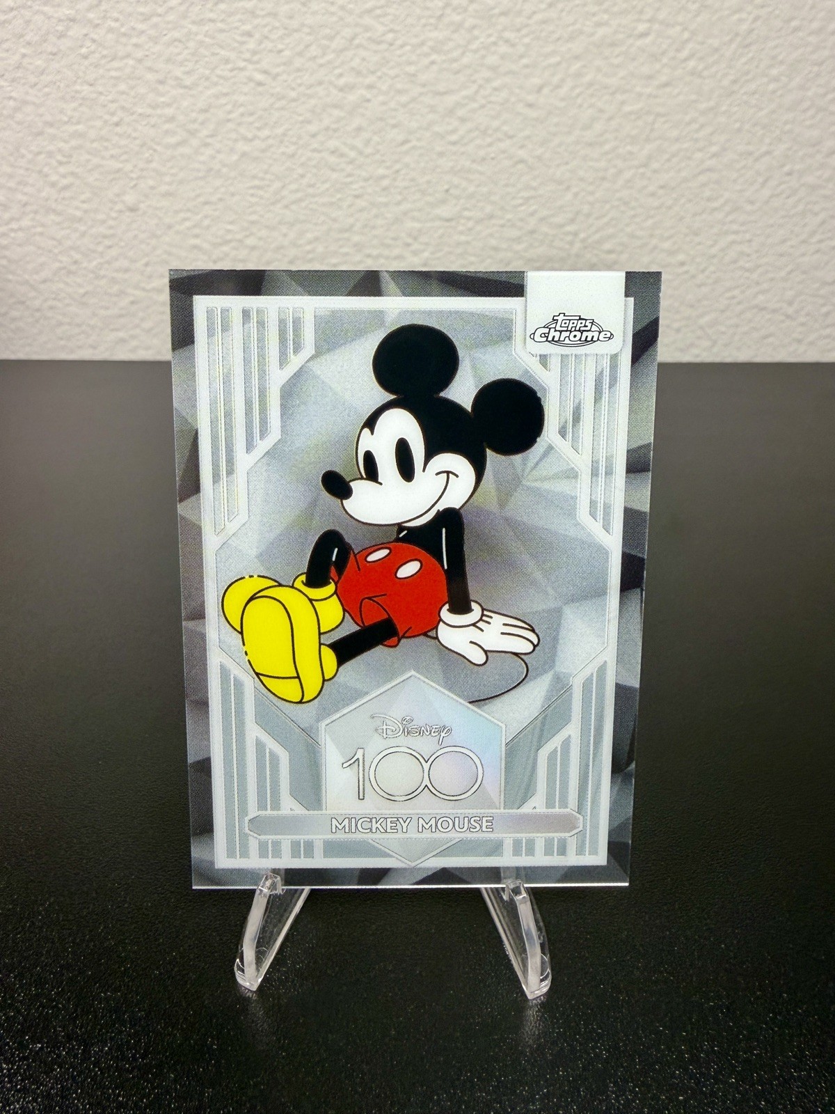 2023 TOPPS CHROME DISNEY 100 #1 MICKEY MOUSE Base D100 2023 TOPPS CHROME DISNEY 100 #1 MICKEY MOUSE Base D100