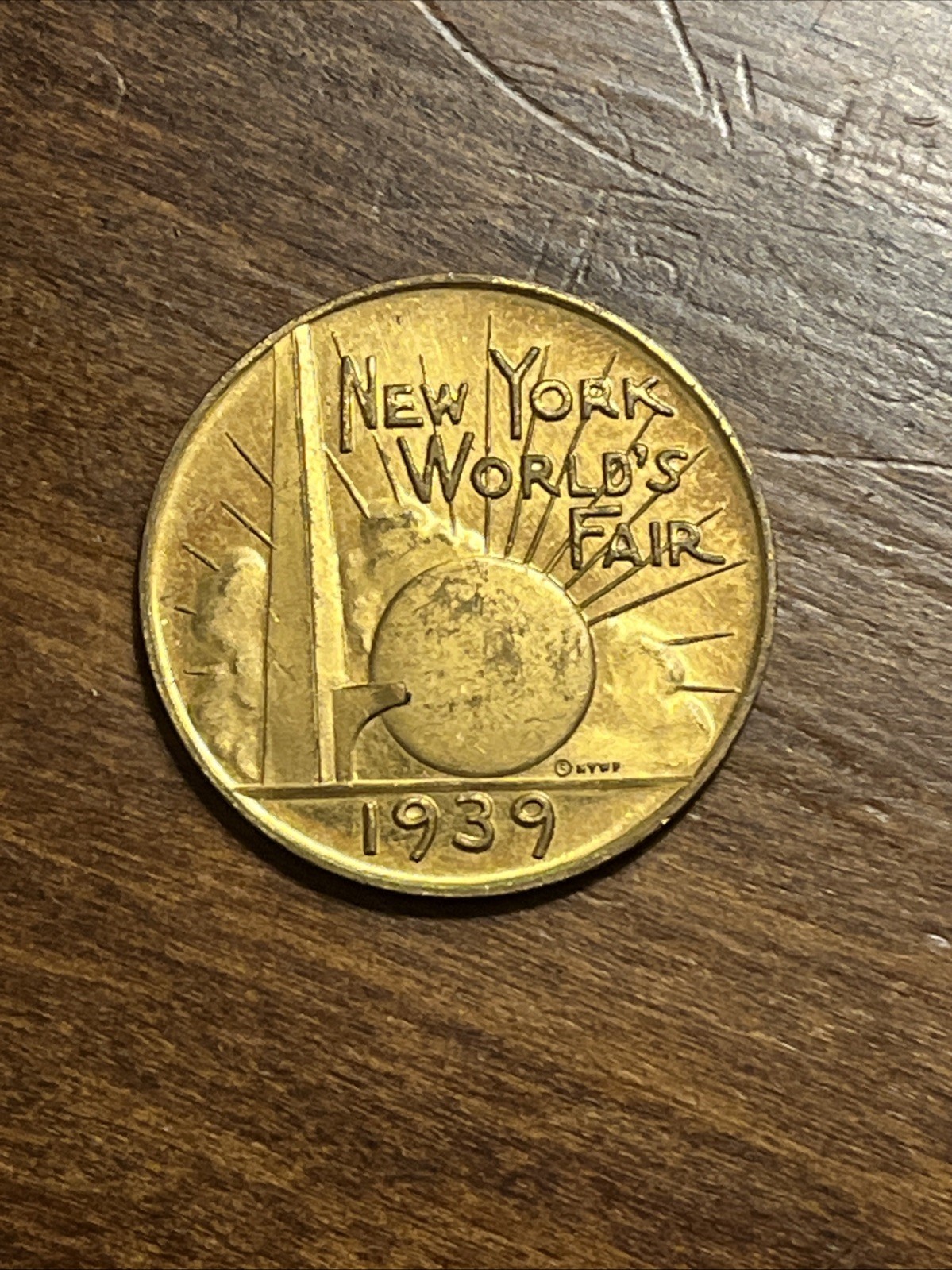 Howard Johnson’s Restaurant New York 1939 Worlds Fair Coin Howard Johnson’s Restaurant New York 1939 Worlds Fair Coin