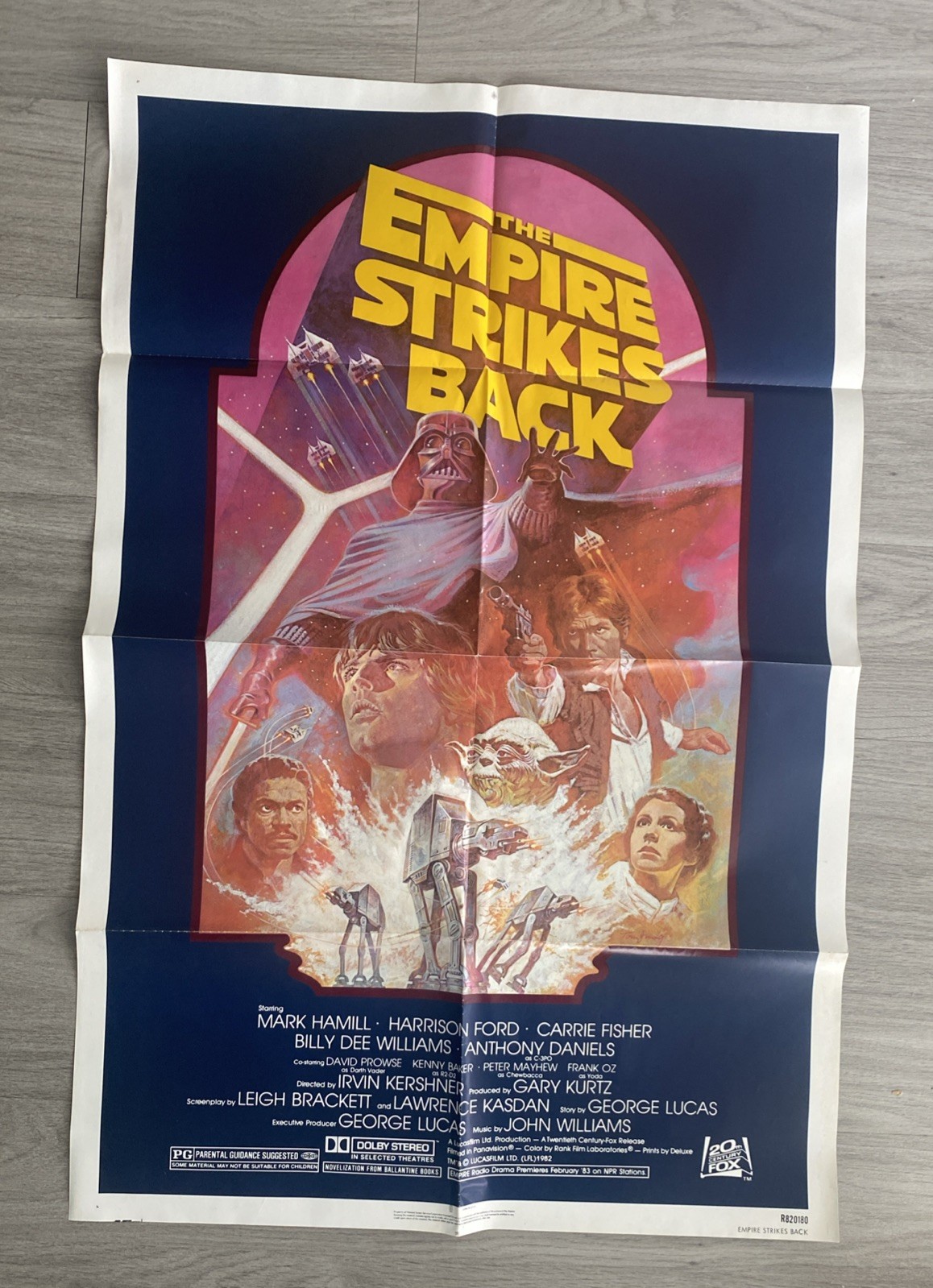 ORIGINAL 1982 STAR WARS: THE EMPIRE STRIKES BACK RE-RELEASE POSTER 40X60 SCARCE ORIGINAL 1982 STAR WARS: THE EMPIRE STRIKES BACK RE-RELEASE POSTER 40X60 SCARCE