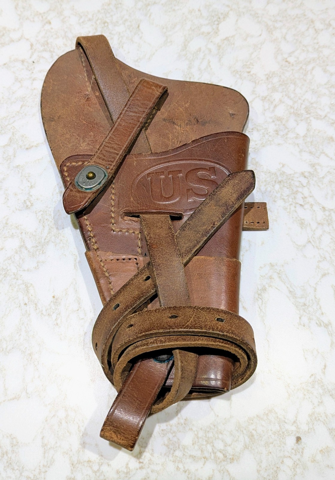 WW2 1943 US Military Leather Shoulder Holster WW2 1943 US Military Leather Shoulder Holster