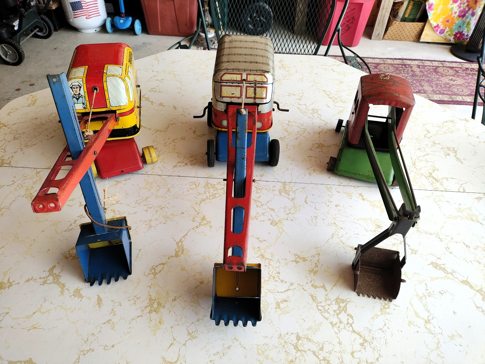 1930-50\'s Wyandotte Super Shovel & 2 Pressed Steel Crane Steam Shovels 1930-50\'s Wyandotte Super Shovel & 2 Pressed Steel Crane Steam Shovels