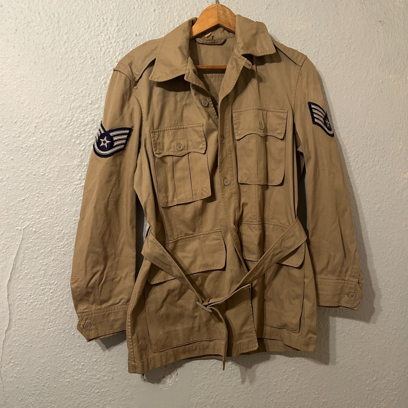 Vintage 1950s USAF Bush Jacket MIL-J-4954 Cotton Tan Tropical Korea Era Sz 38 Vintage 1950s USAF Bush Jacket MIL-J-4954 Cotton Tan Tropical Korea Era Sz 38