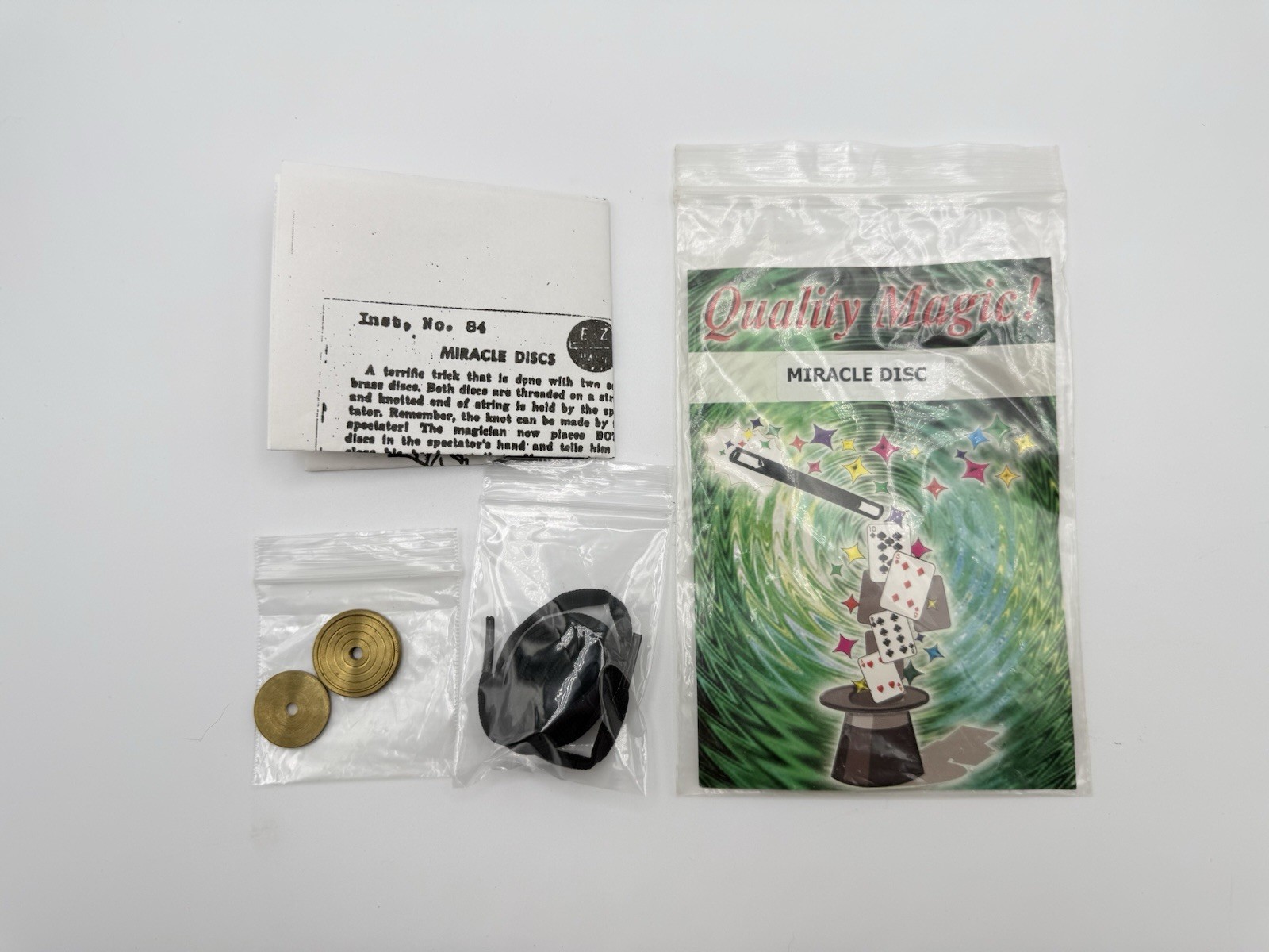 Vintage Quality Magic ‘Miracle Disc’ Trick Set w/ Instructions & Props